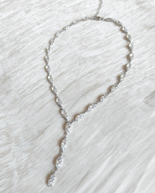 Collar Melisa gota brillo