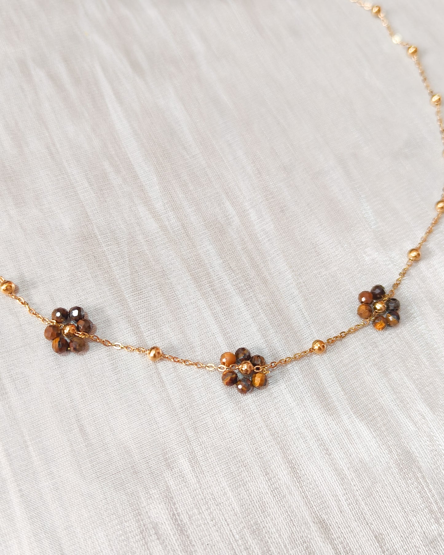 Collar Mini Florecitas de ojo de tigre