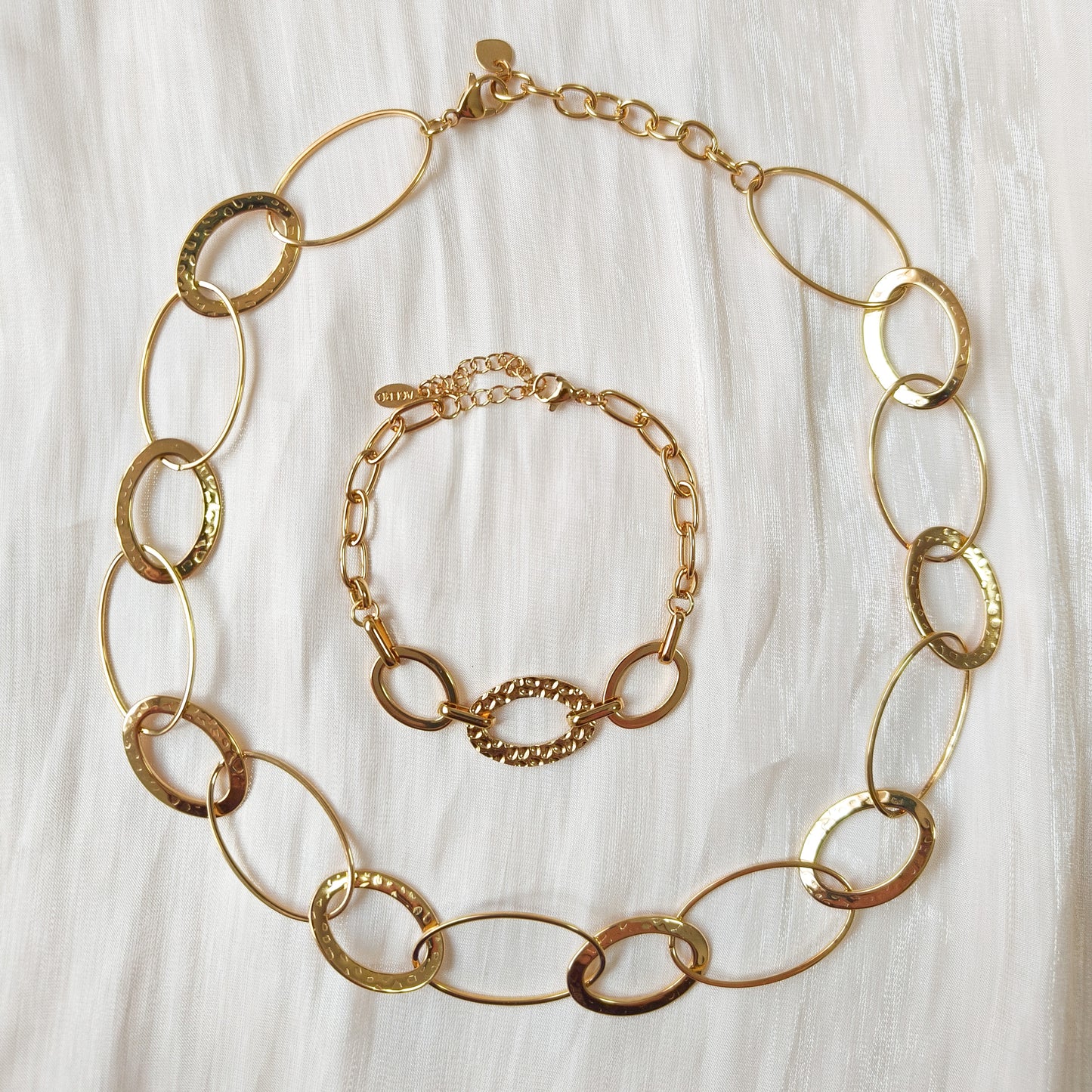 Look Eslabón Aura ( collar + pulsera)