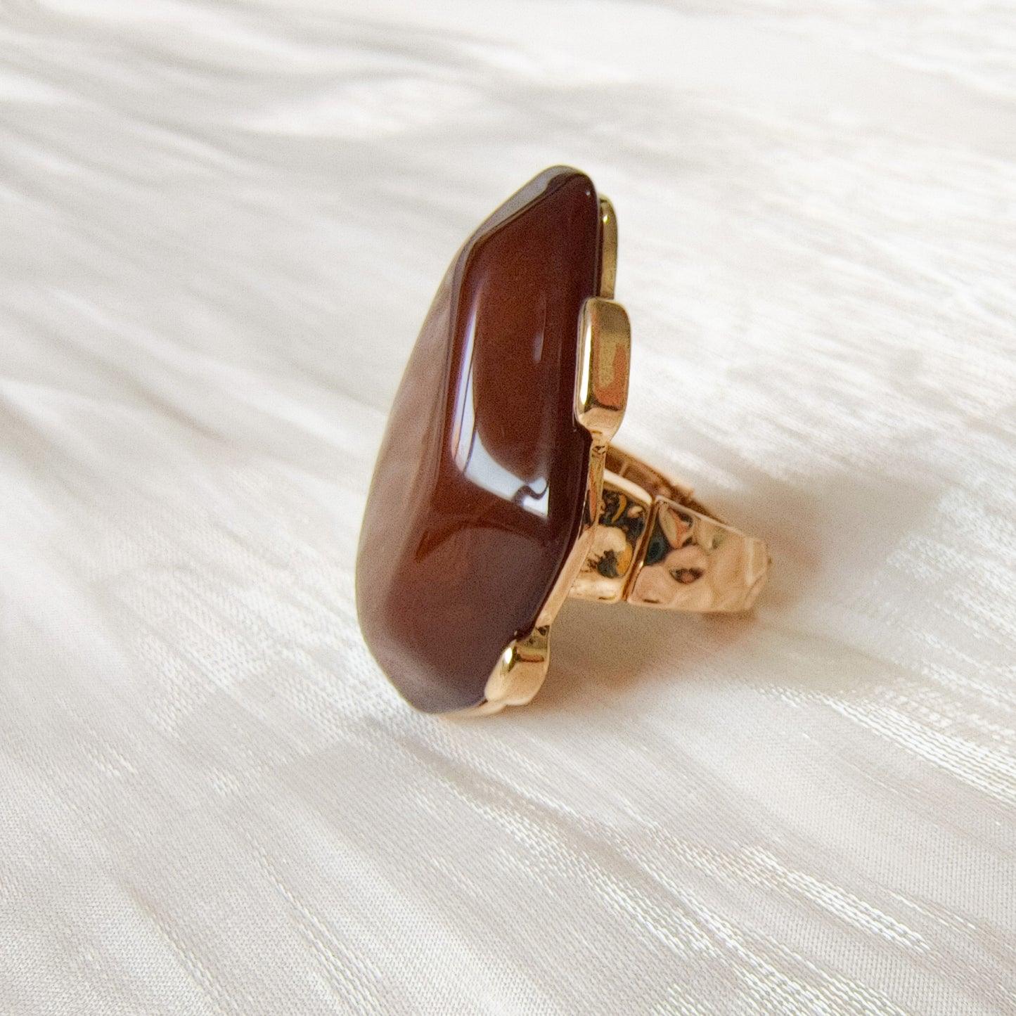 Anillo Luana Terra (modelo grande, ajustable , talla 18-20)