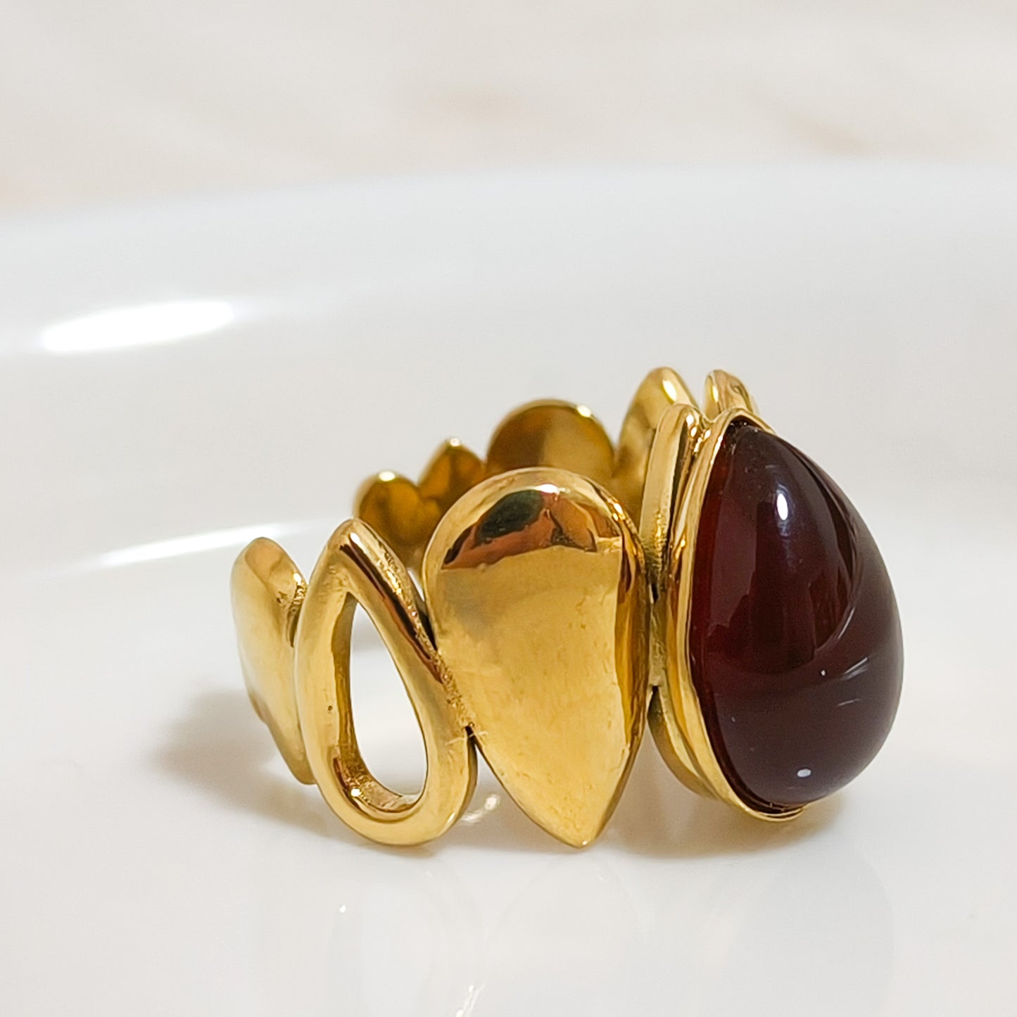 Anillo Lágrima Bordeaux (gota)