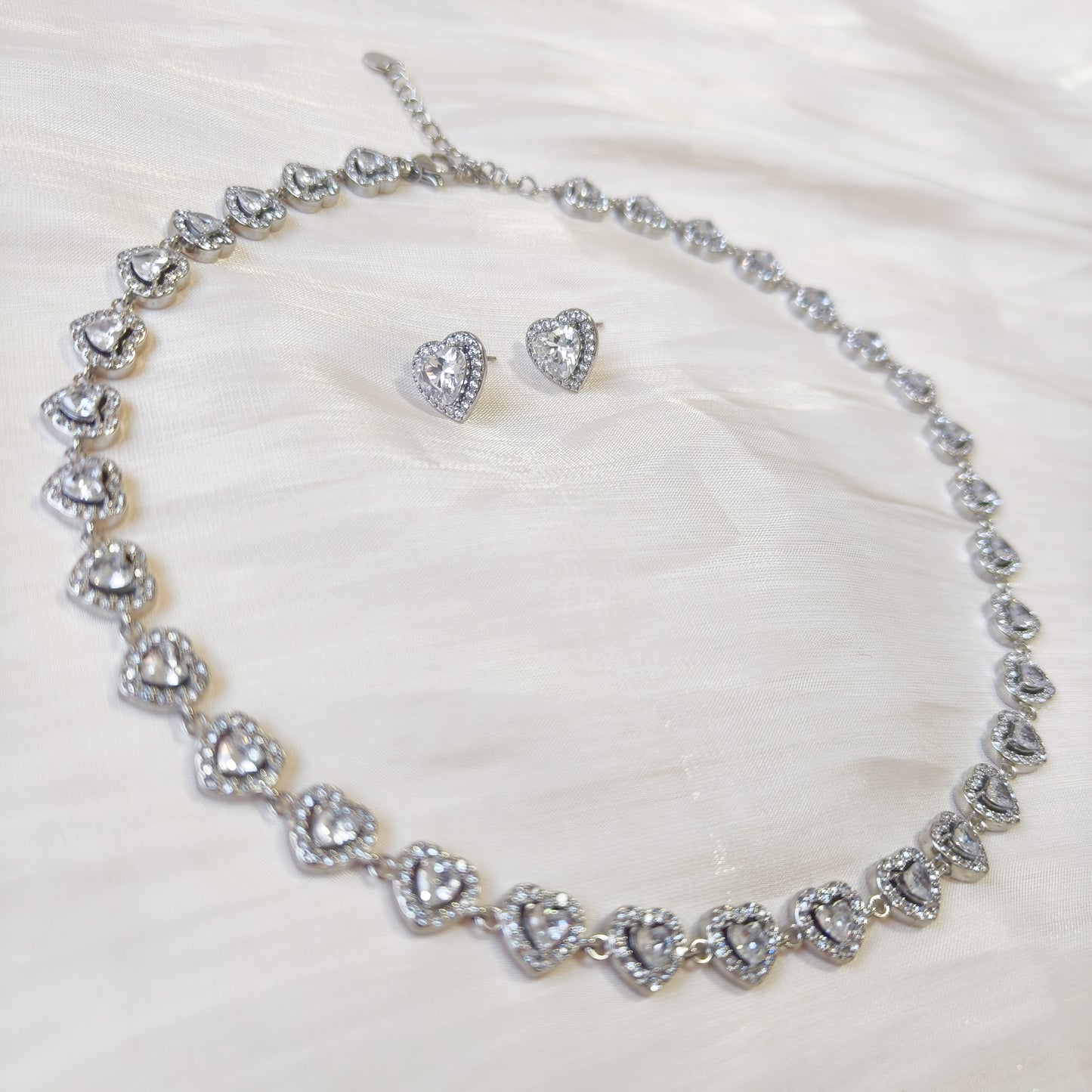 Look Luna Corazones ( collar + pendiente)