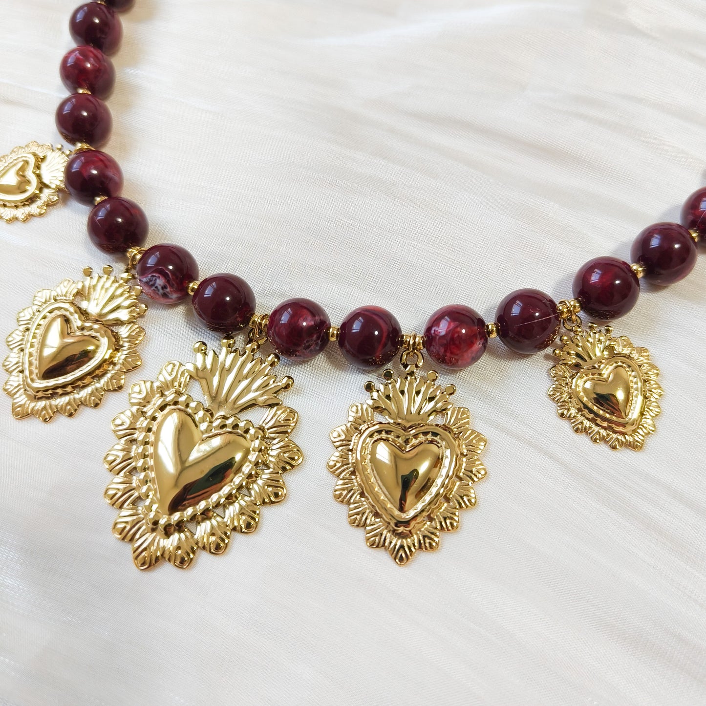 Collar Corazones de Frida