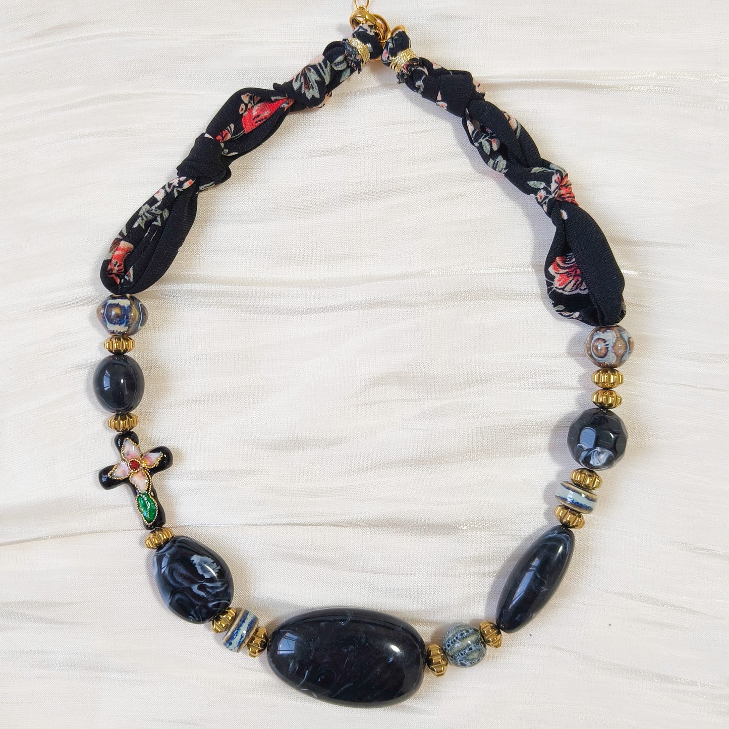 Collar Bohemia Luna Lisboa (efecto piedra)