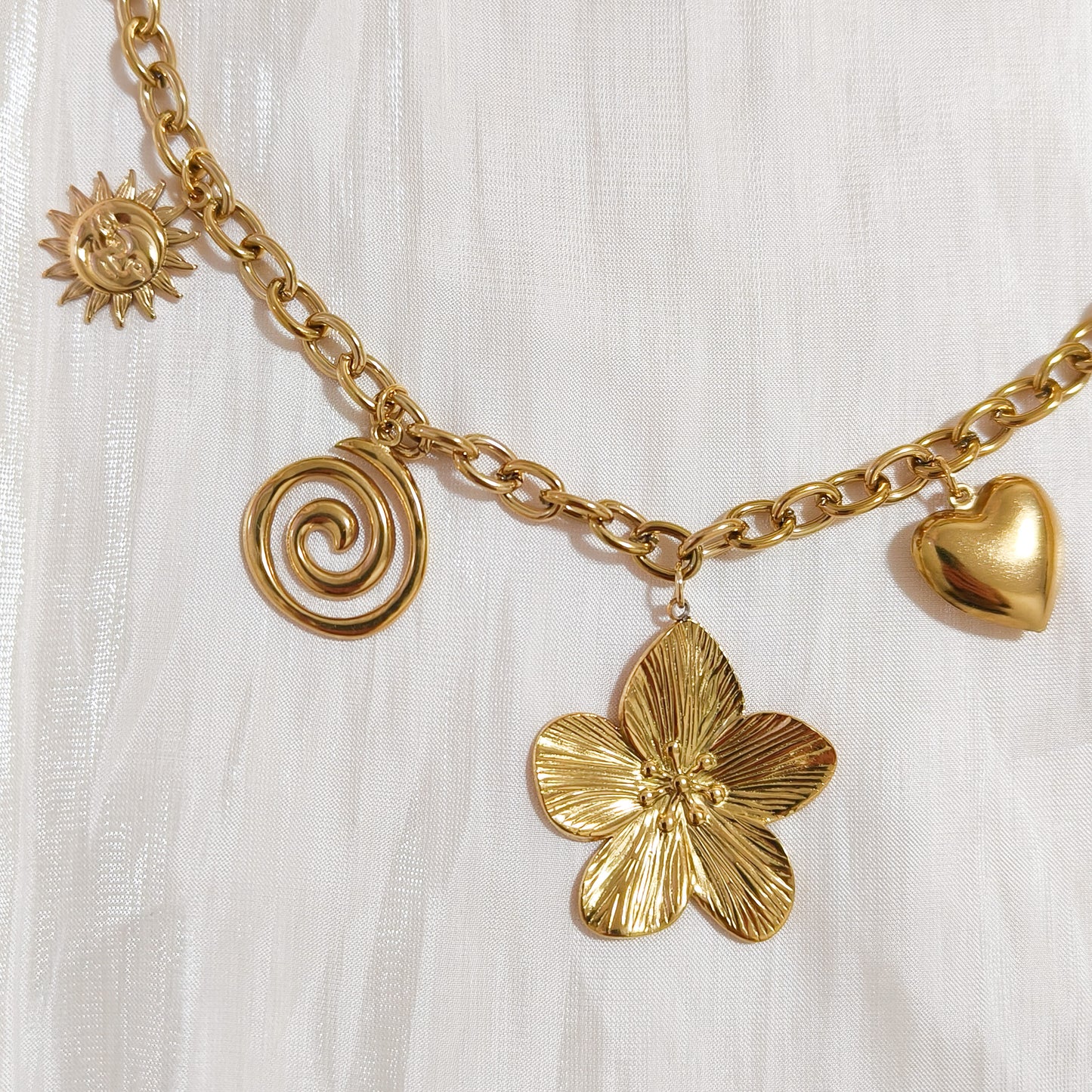 Collar Flor del Sol Valencia