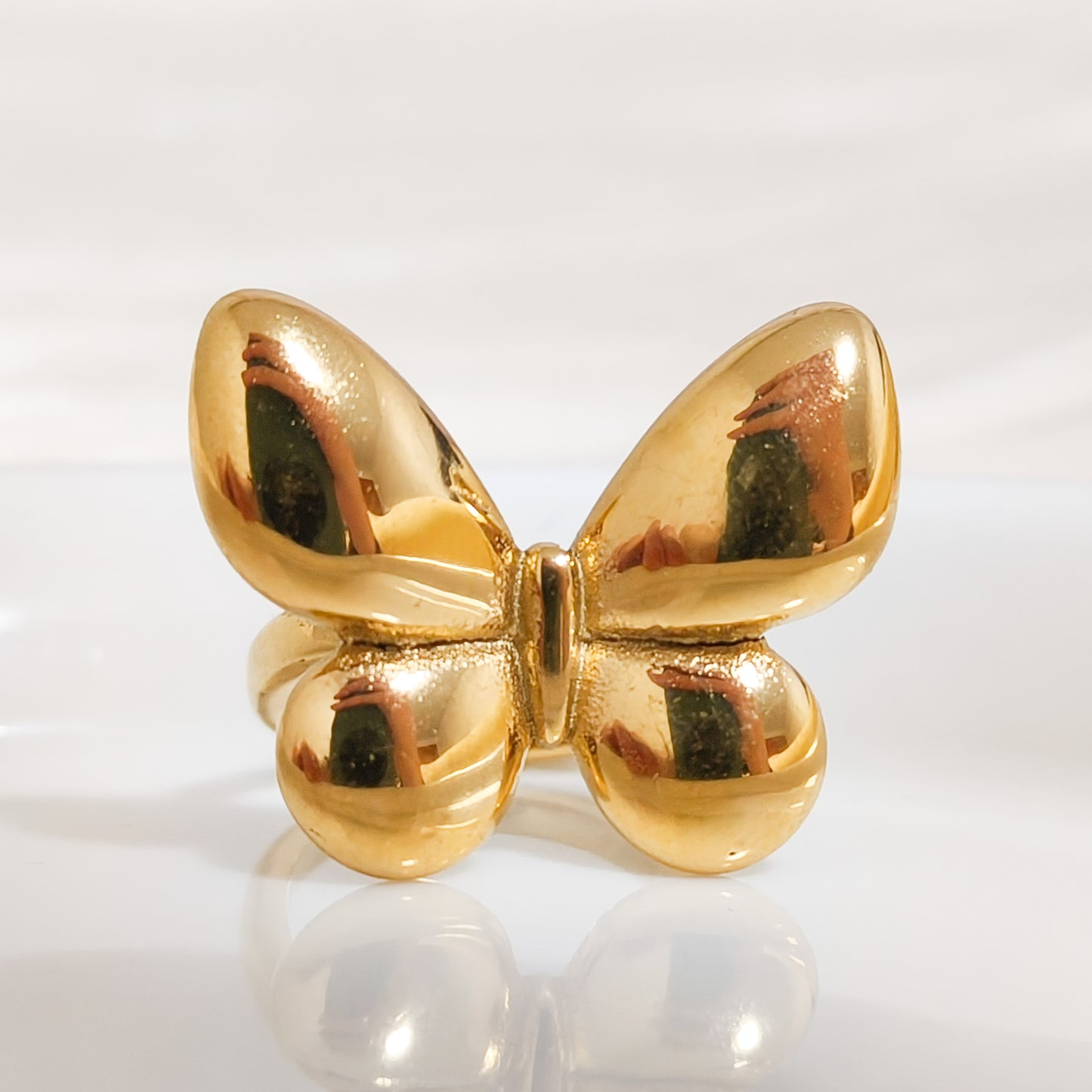 Anillo Mariposa Dorada Clara