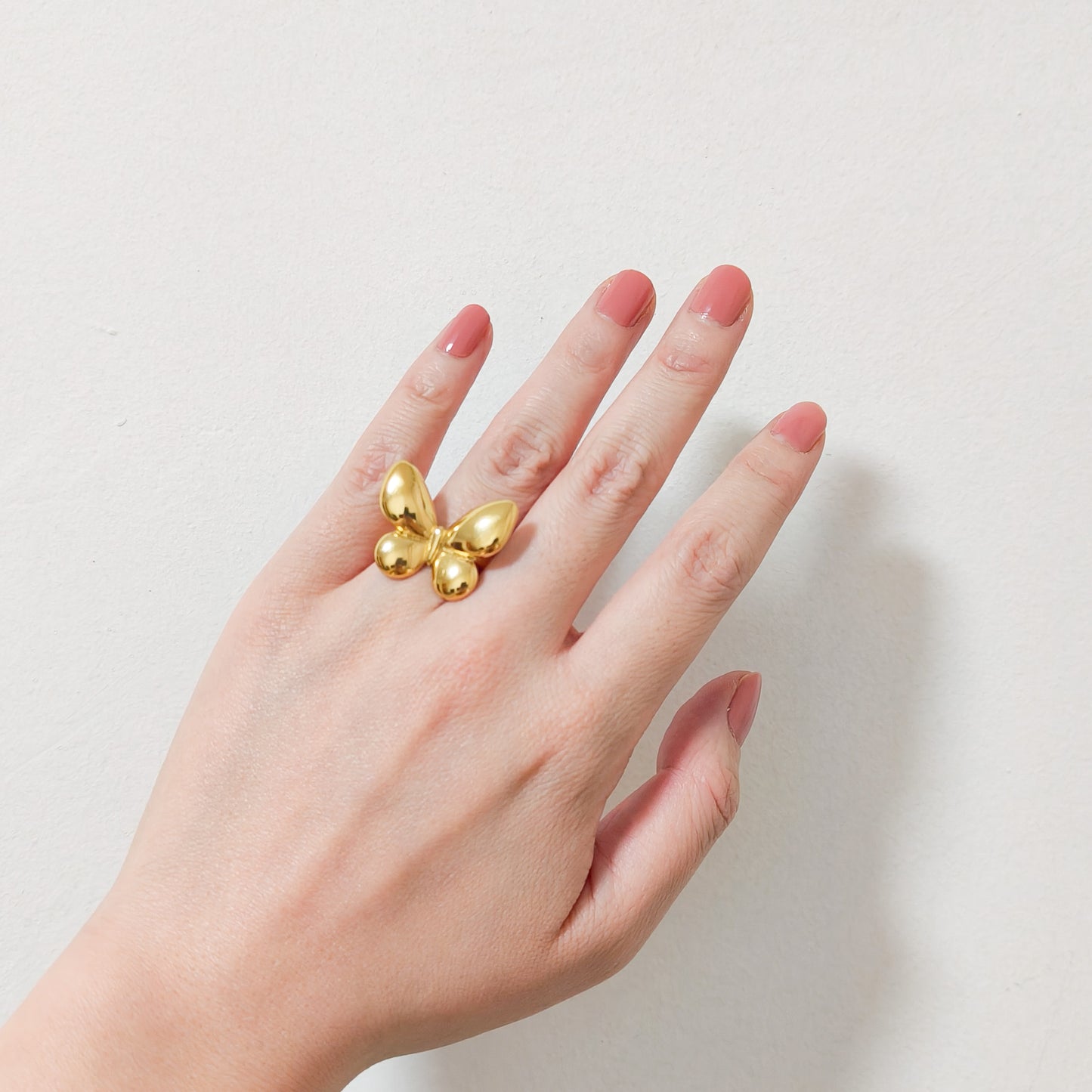 Anillo Mariposa Dorada Clara