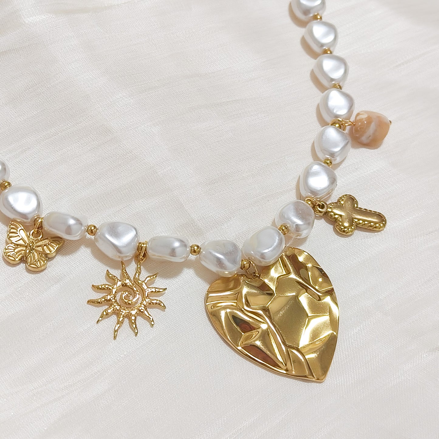 Collar Charm Corazón Dorado Siena