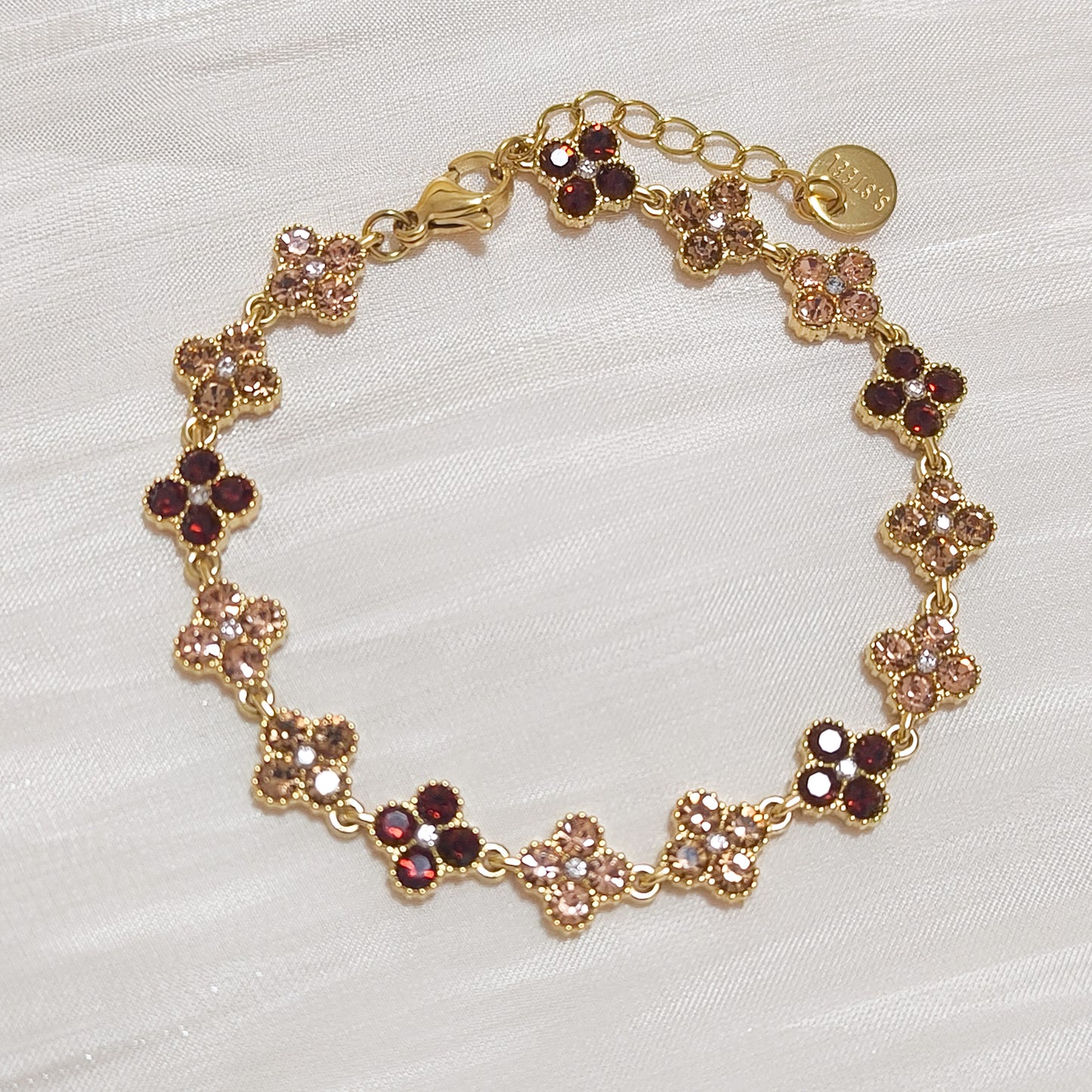 Look Flores de Abril Tokio