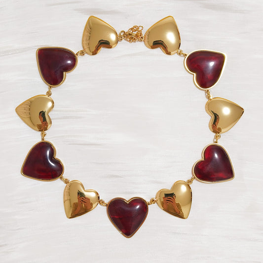 Collar Corazones Carmín Valeria