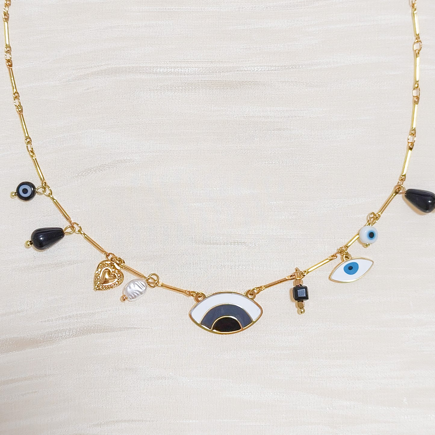 Collar Ojos de Mila