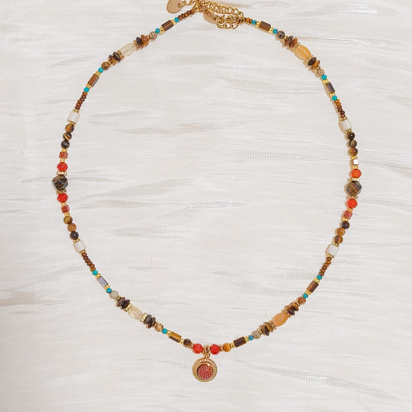 Collar Sol Rojo Valentina