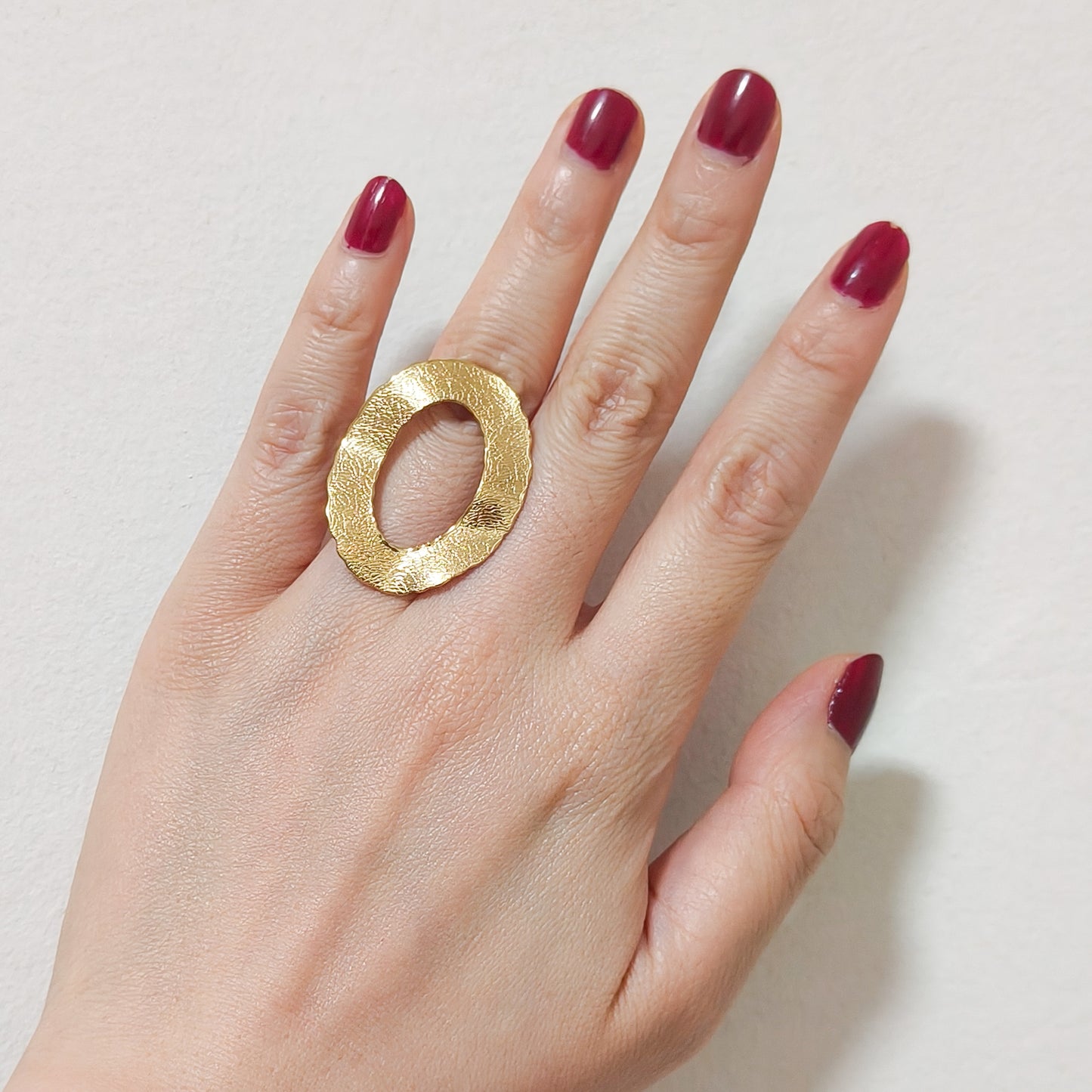 Anillo Lara Oval Luxe ajustable