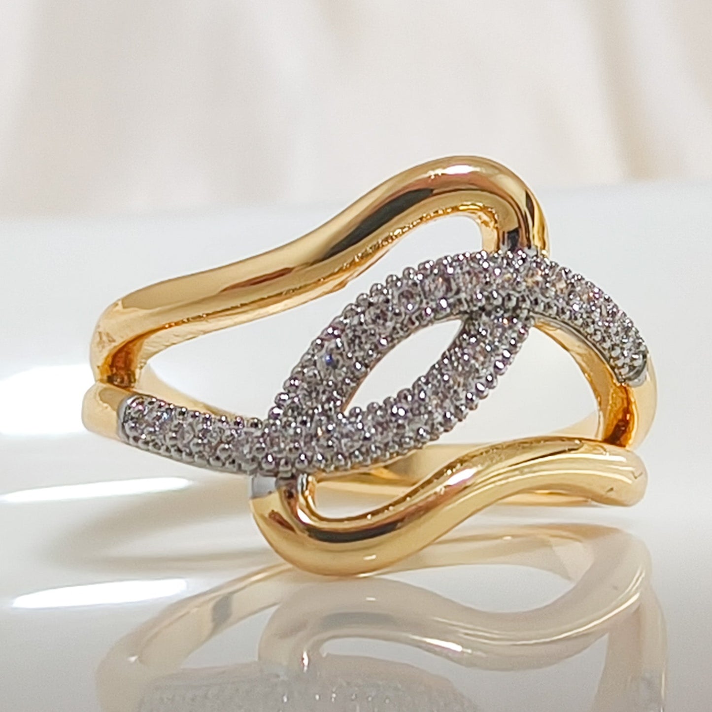 Anillo Marina Ola Brillante Bicolor