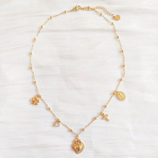 Look Multible Charm Corazón Martina Dorada