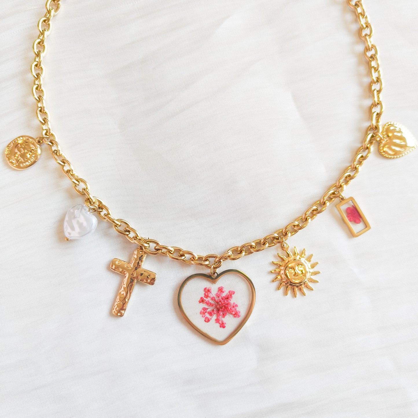 Collar Corazón con Flor Rosa Amsterdam