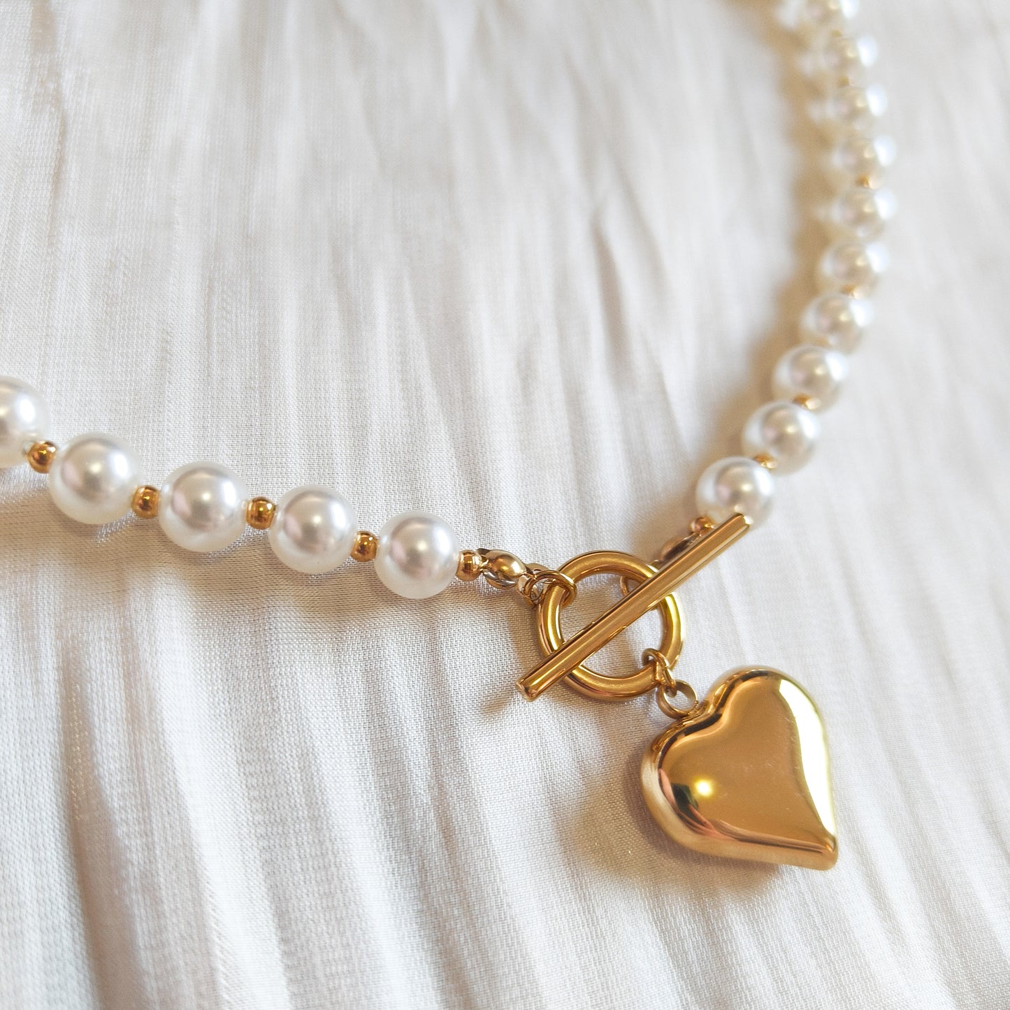 Collar Alma blanca con corazón