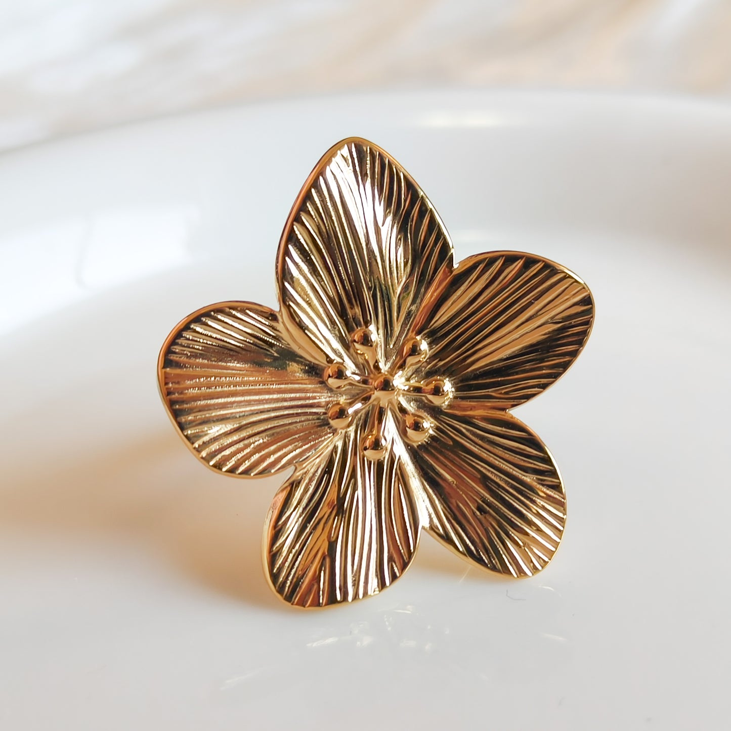 Anillo Flor Skura Ajustable