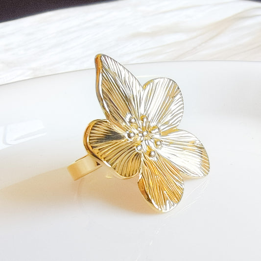 Anillo Flor Skura Ajustable