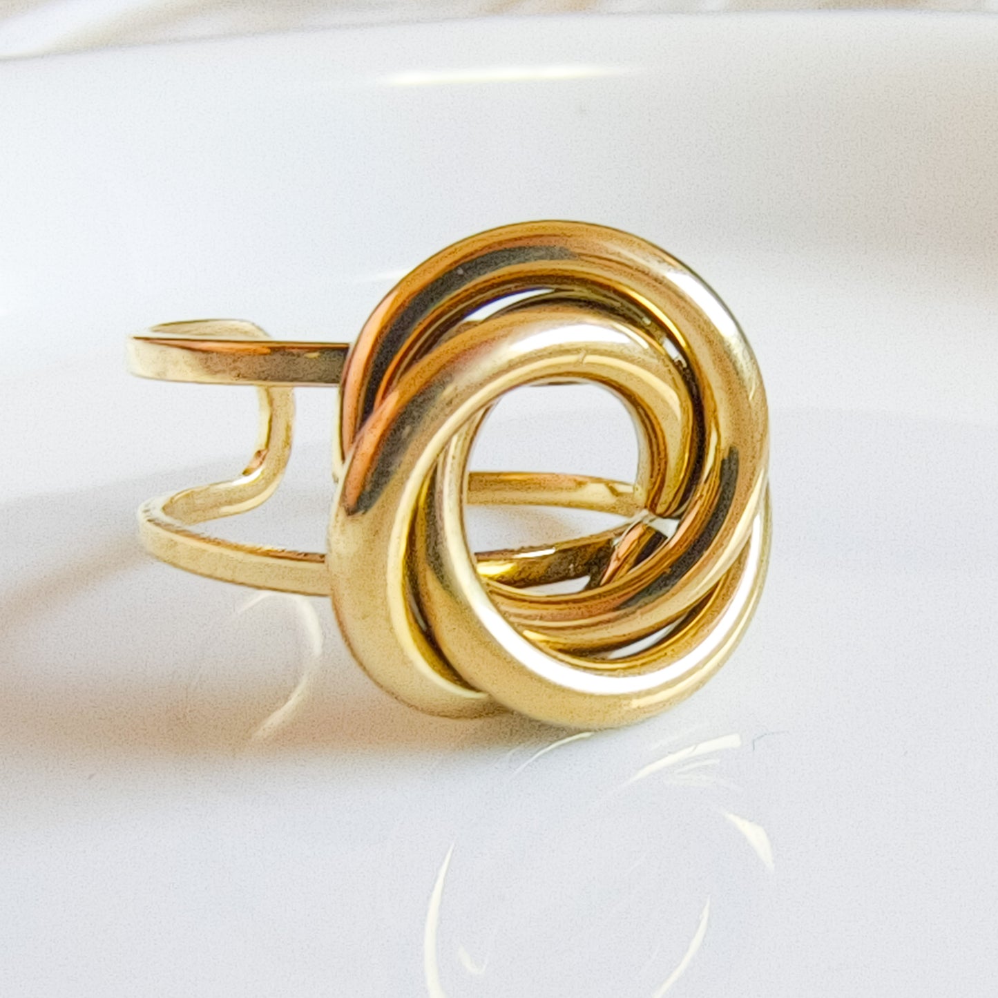 Anillo Nudo Valeria ajustable