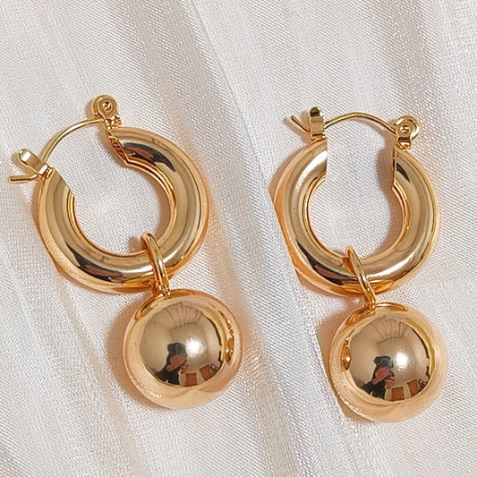 Pendientes Lara Esfera Dorada - doble uso