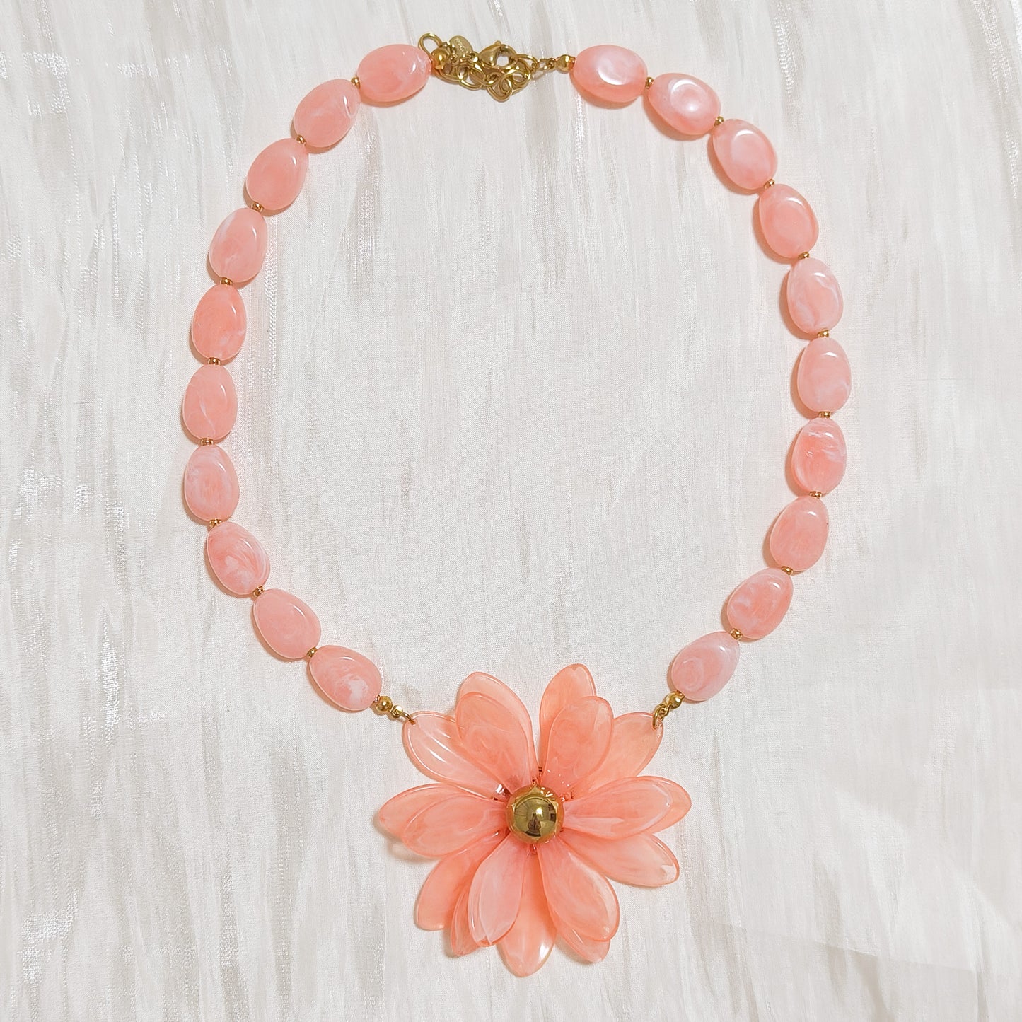 Collar Margarita Sofía (flor 4 colores)