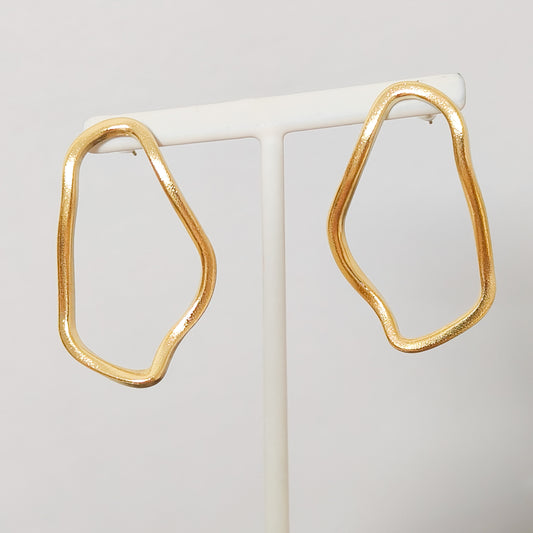 Pendientes Bruma Dorado (silueta irregular)