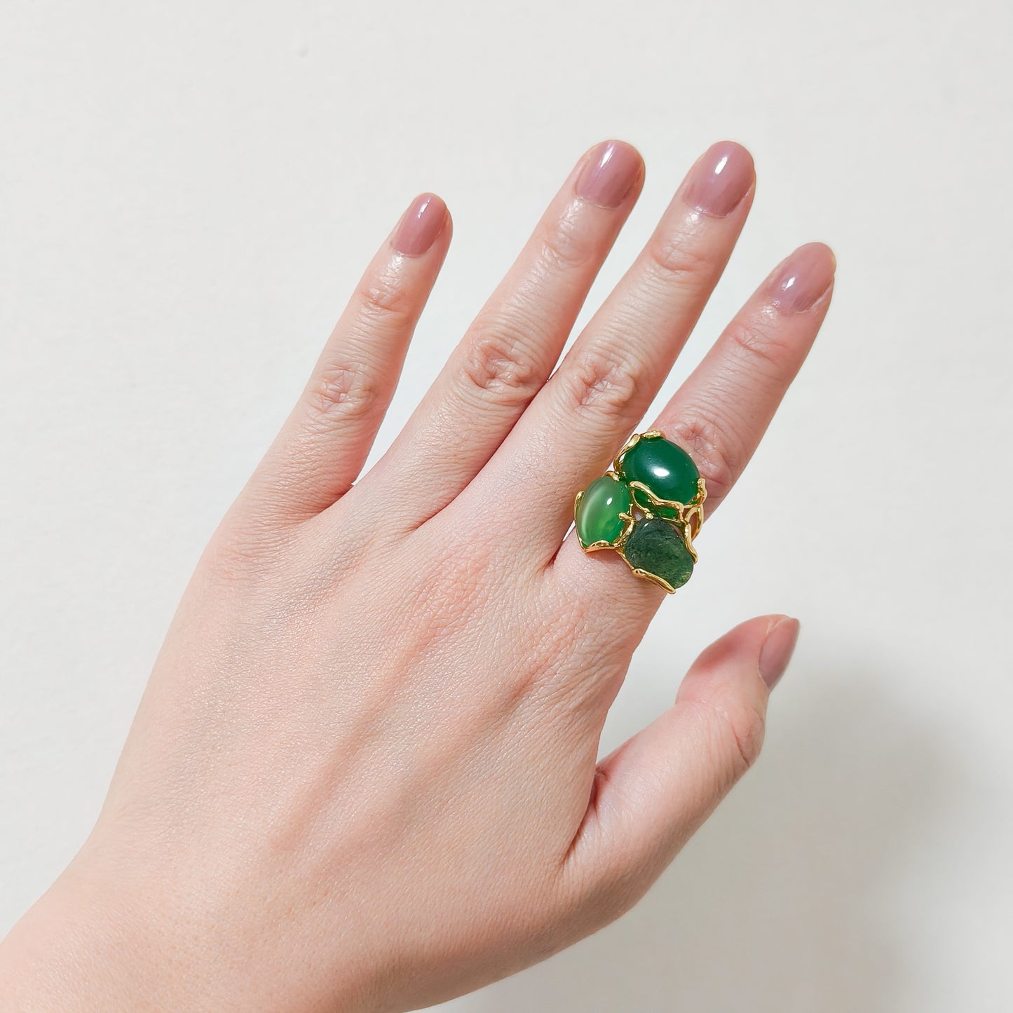 Anillo Violeta Roma Tripiedra Ajustable