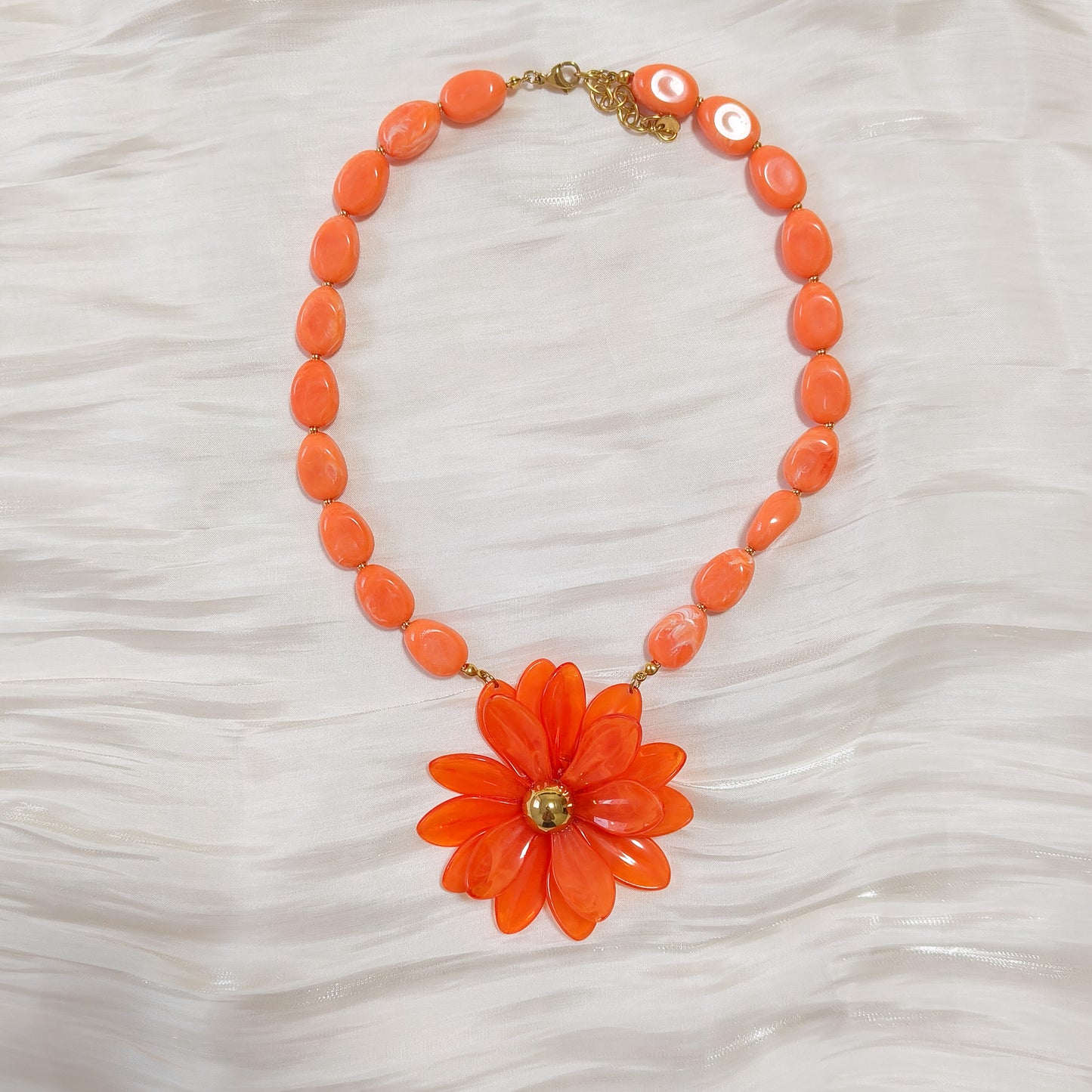 Collar Margarita Sofía (flor 4 colores)