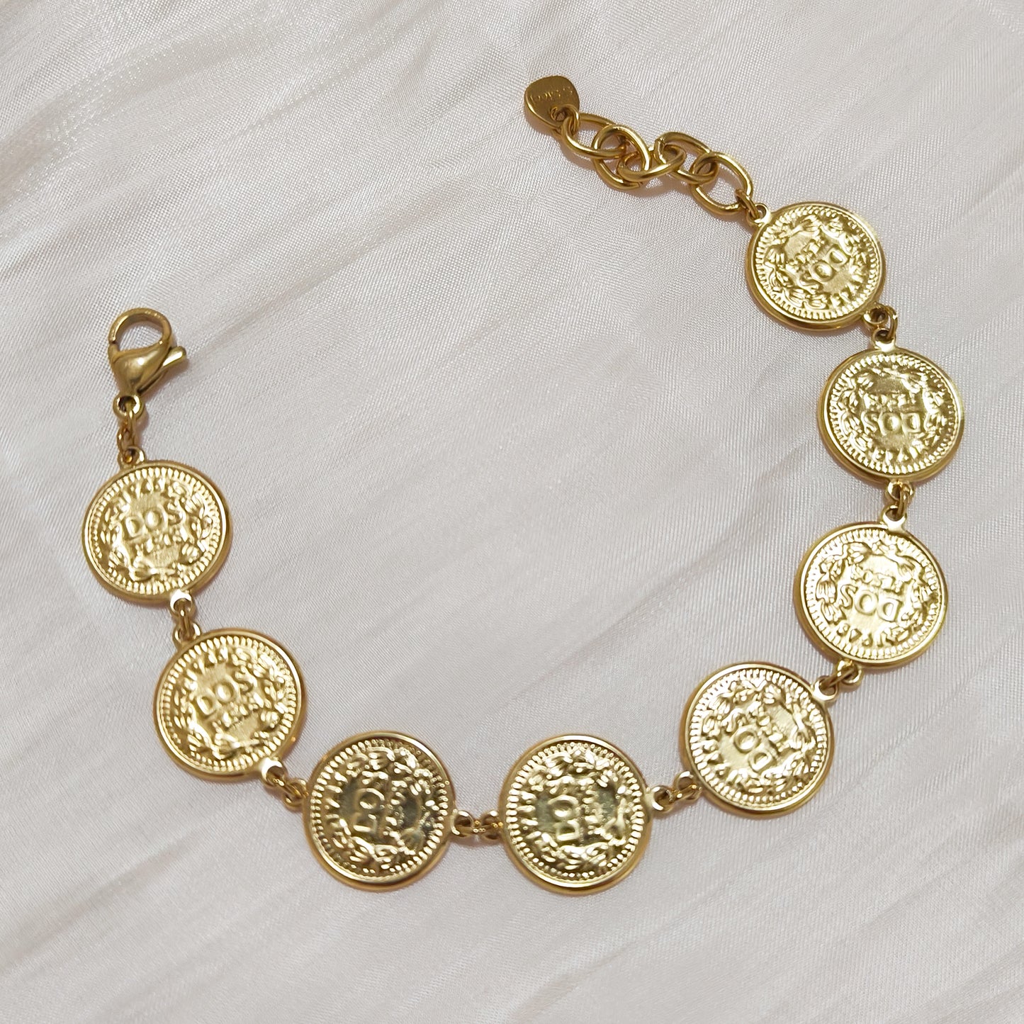 Look Moneda Roma ( pulsera pendientes anillo)