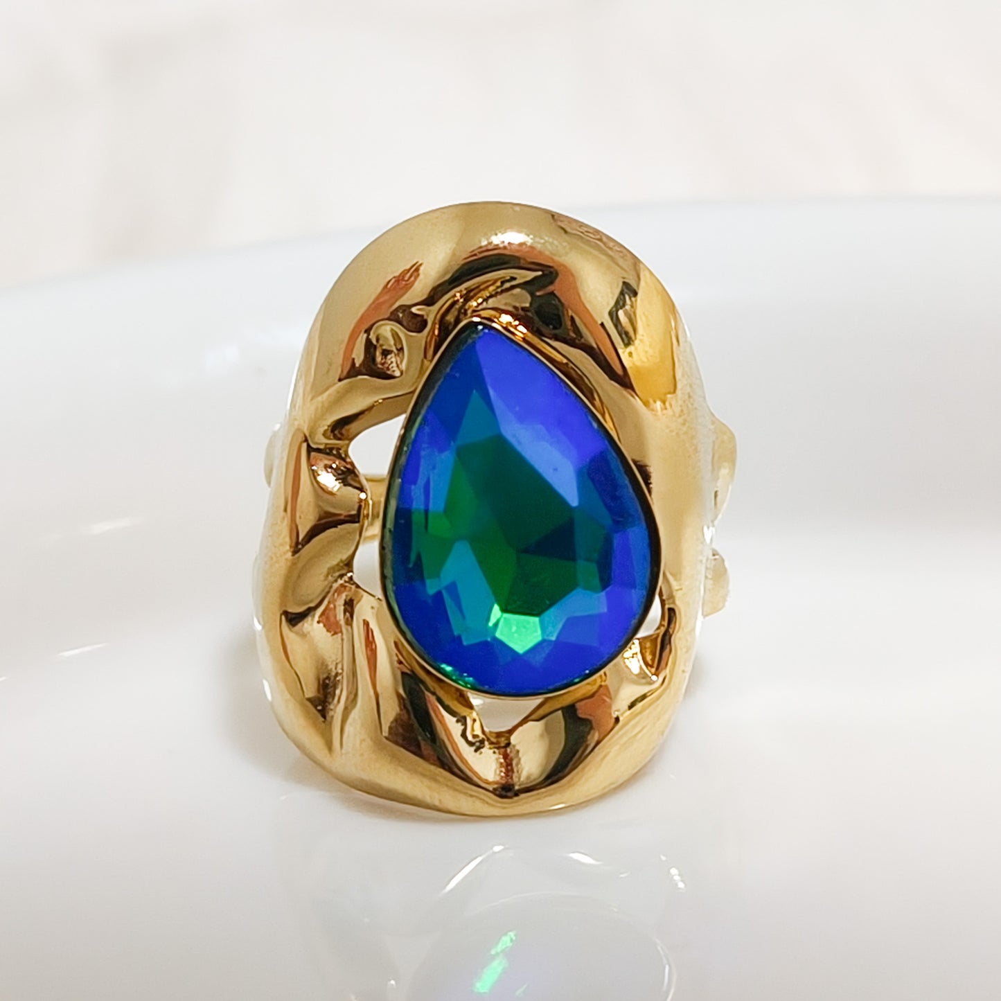 Anillo Gota Lucía Aurora Ajustable