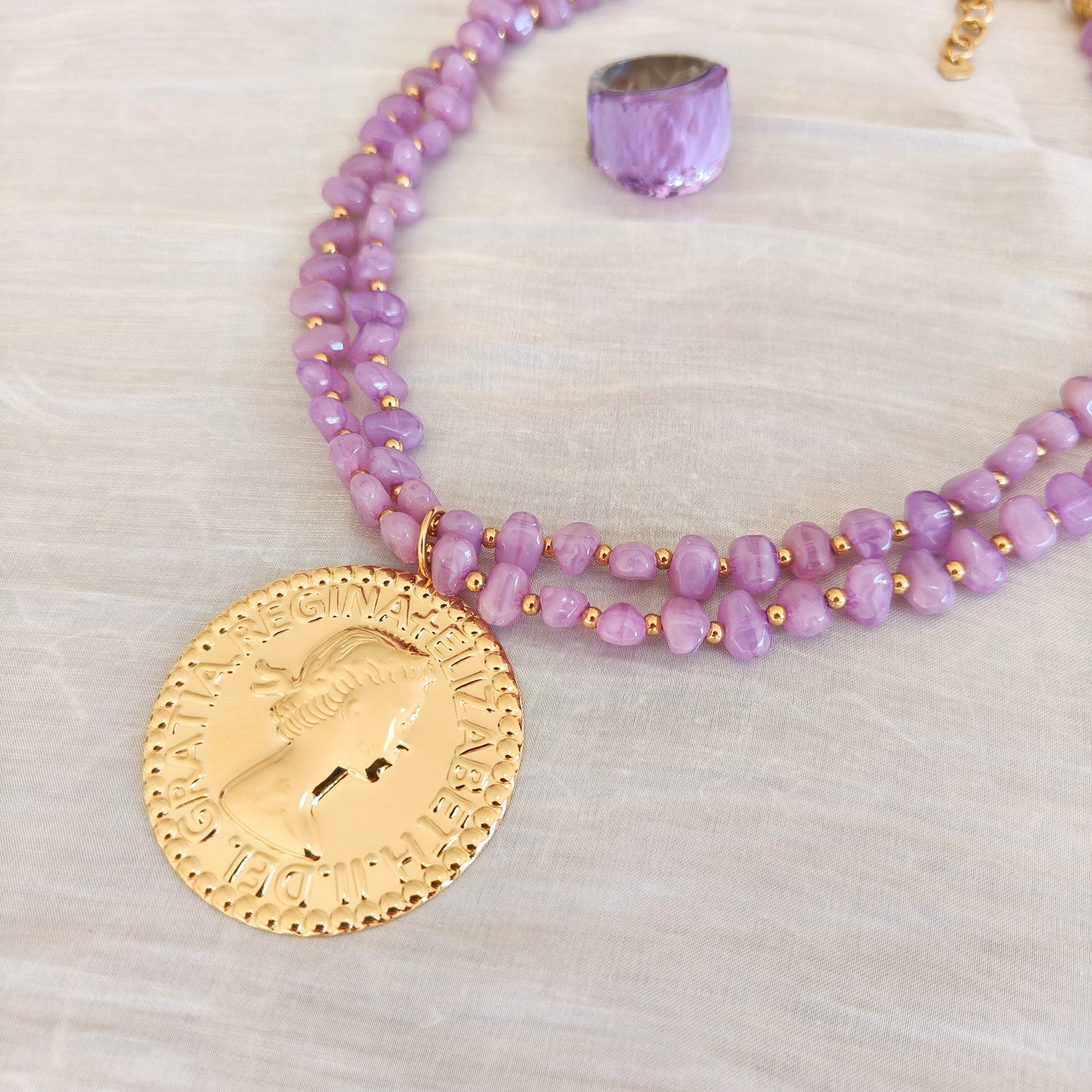 Collar Regina Medalla