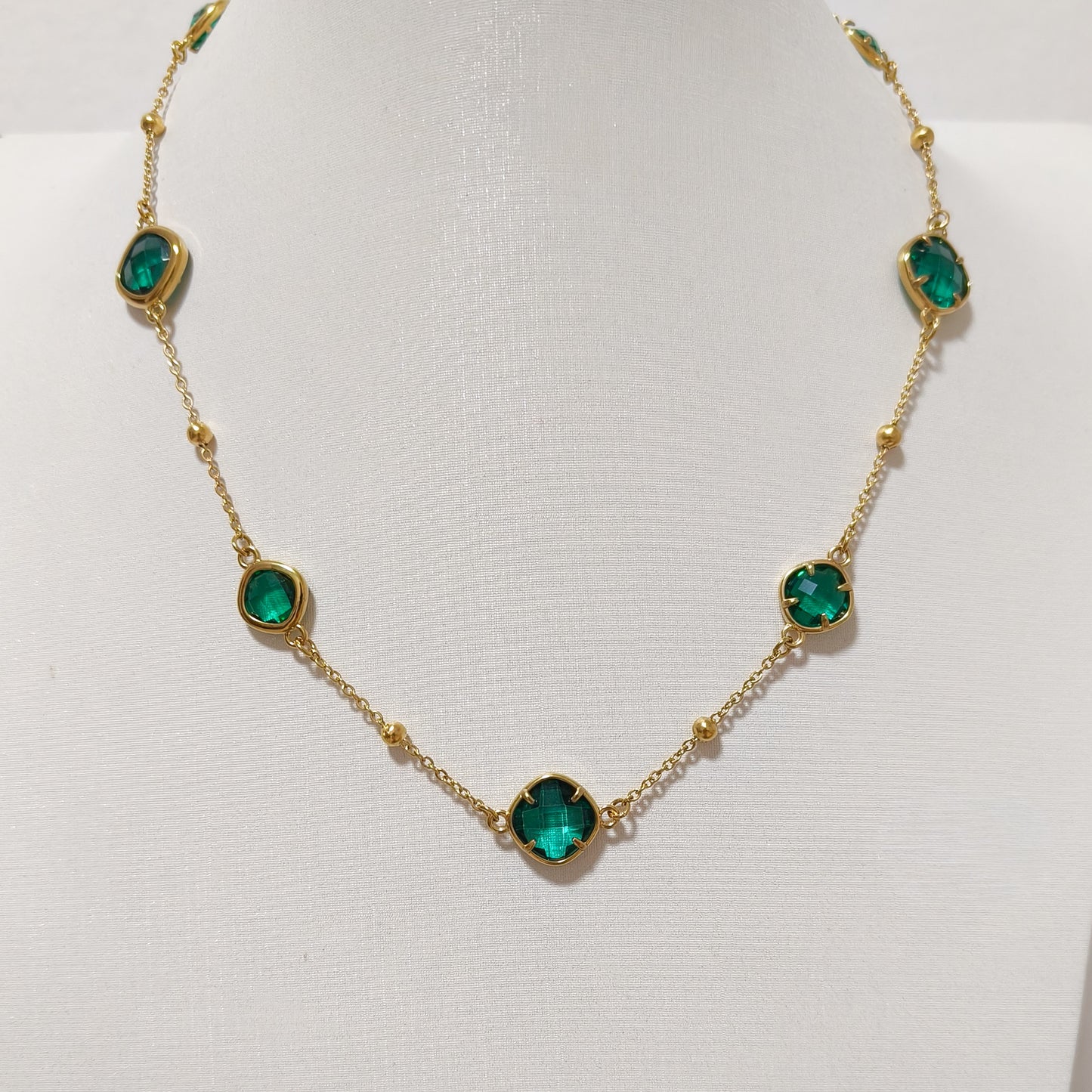 Look Aurora Luz Premium（ collar, pulsera, pendiente y anillo) ( 4 colores)
