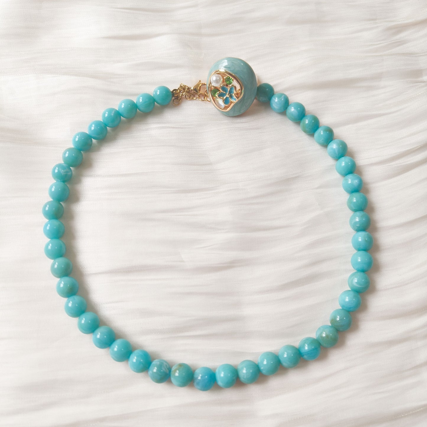 Collar Lia Sorbete ( efecto piedra-6 colores)