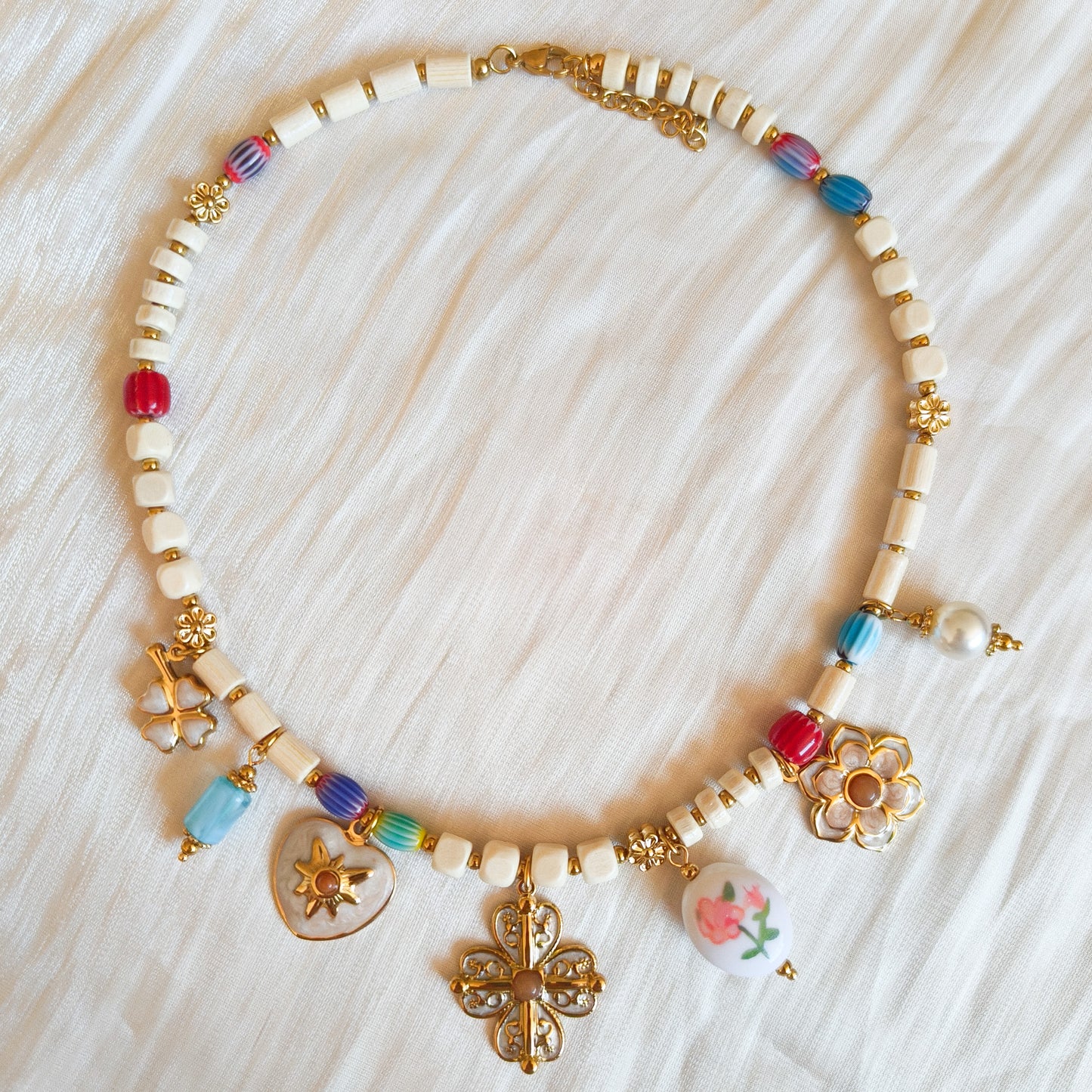 Collar Charm Lucía Jardinera Flor