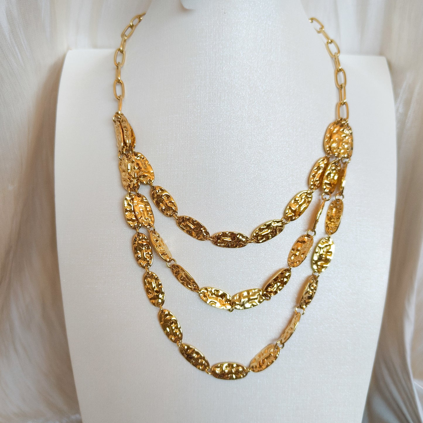 Collar Multicapa Luna Dorada Roma