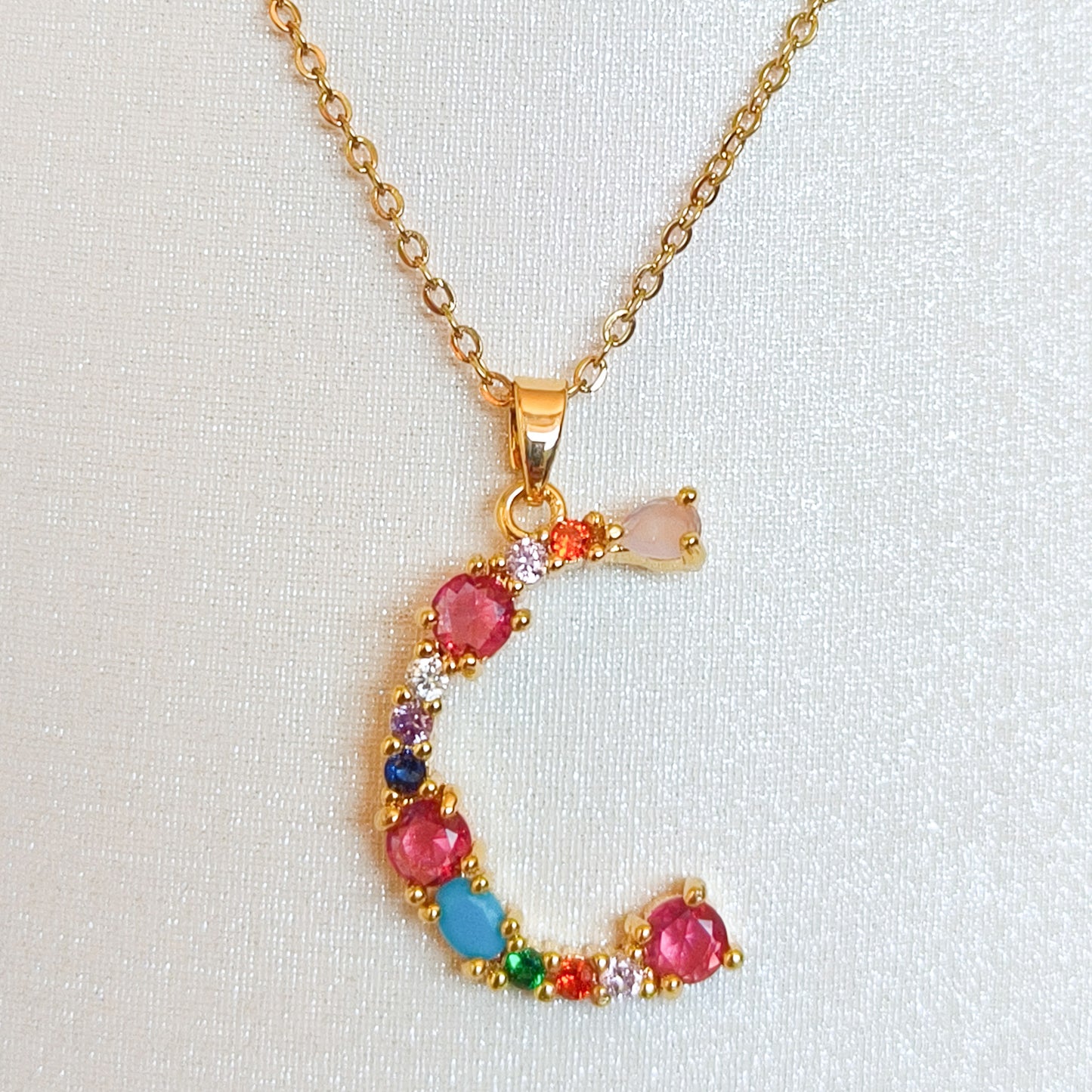 Set Letra Inicial Arcoíris ( collar y pulsera)