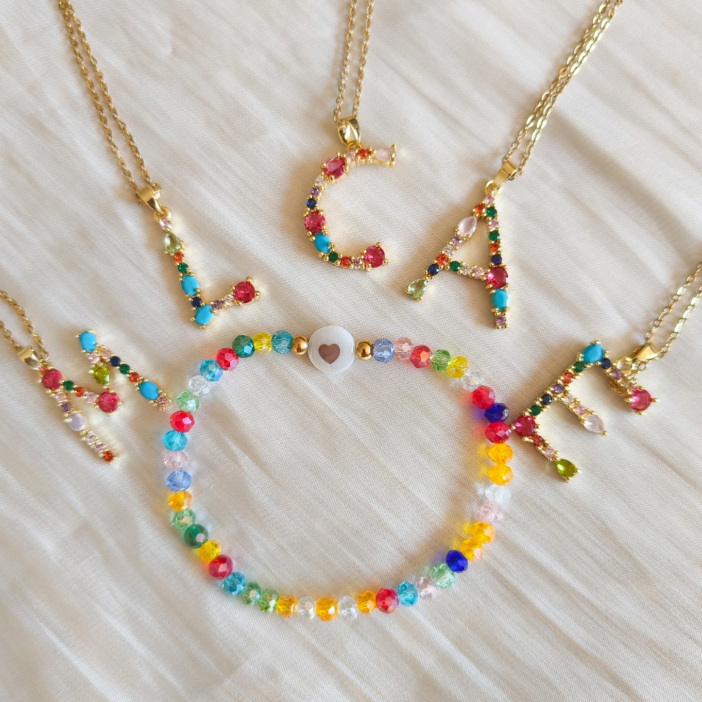 Set Letra Inicial Arcoíris ( collar y pulsera)