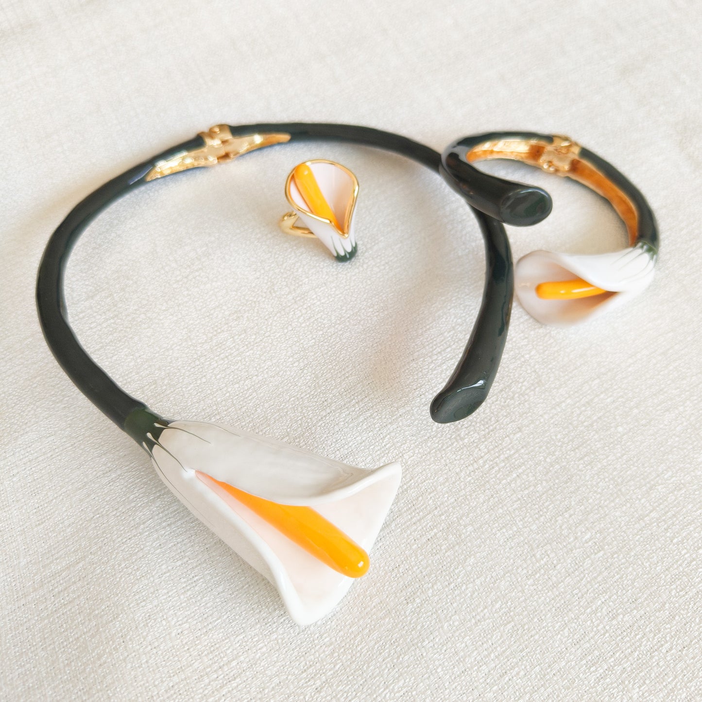 Look Lirio Noa_Serie Premium( collar + pulsera + pendiente)