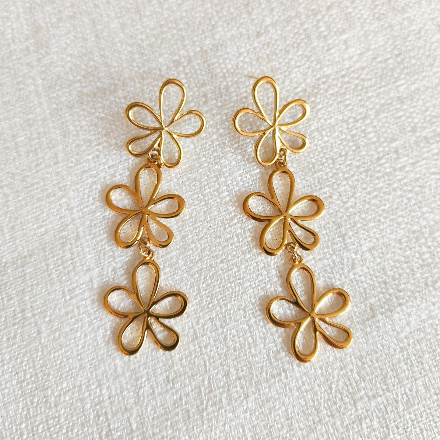 Pendientes Largo Valeria Flor Margarita