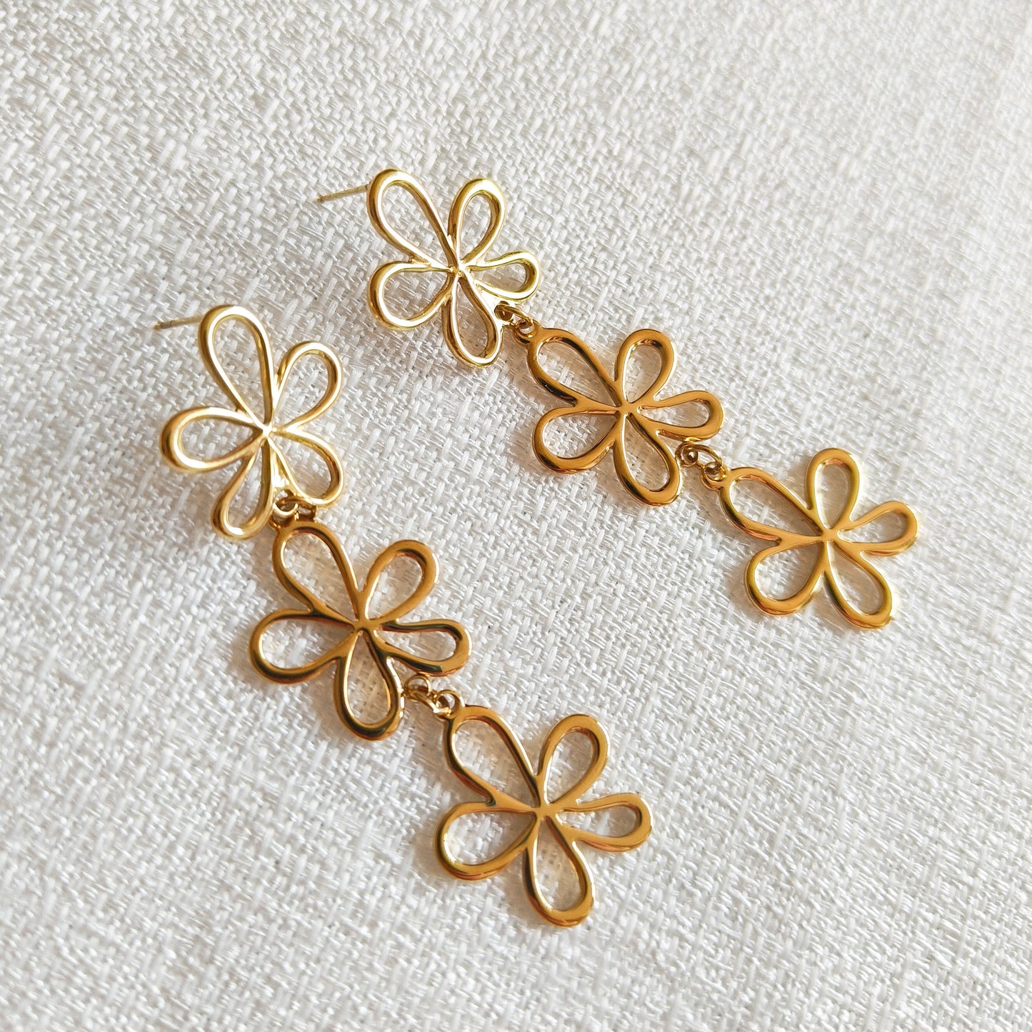 Pendientes Largo Valeria Flor Margarita