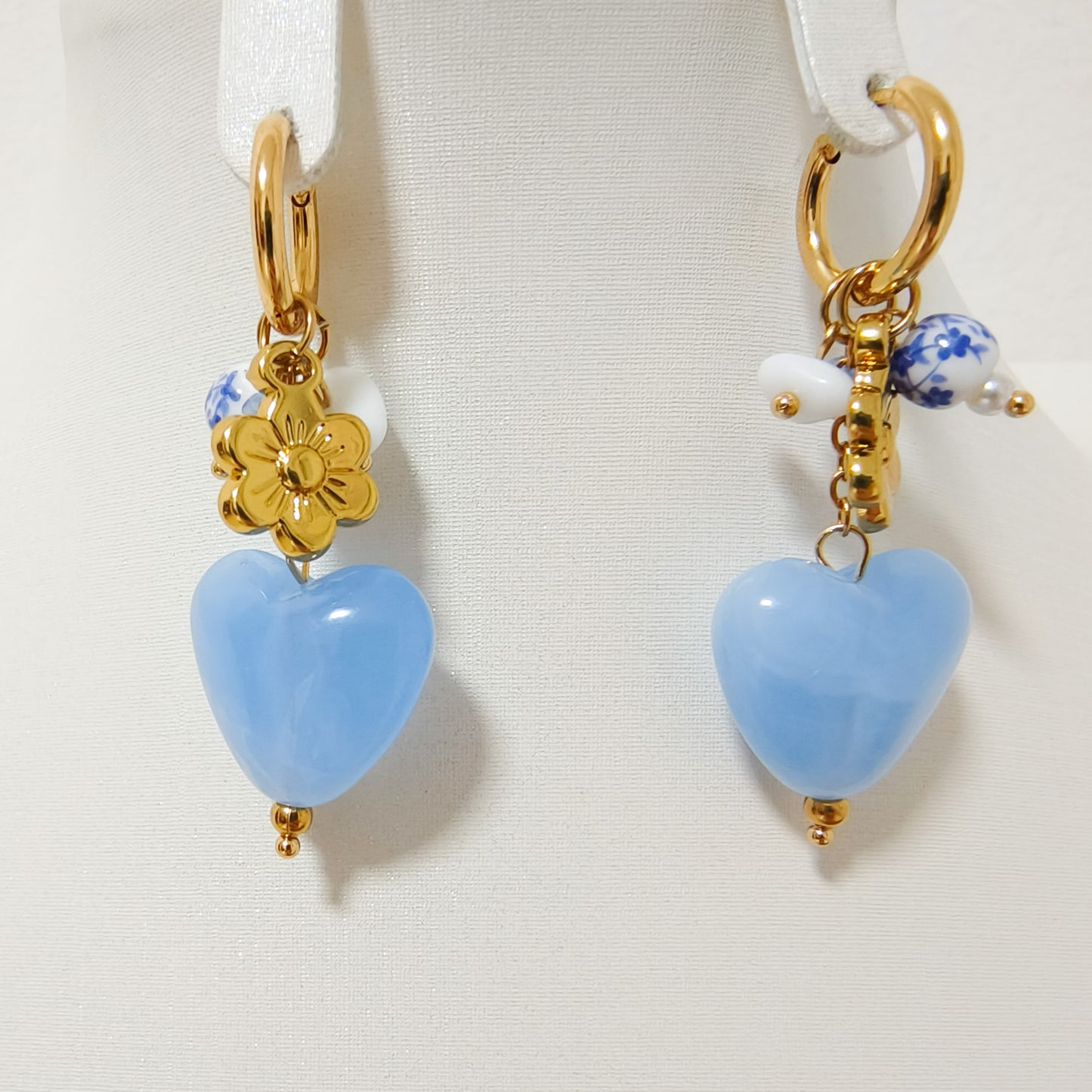 Pendientes Valentina Corazón ( 4 colores)