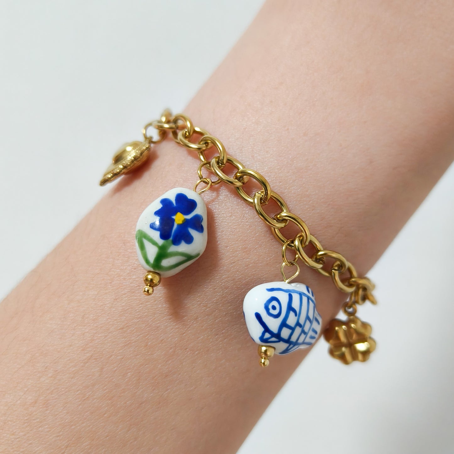 Look Porcelana Blue ( pendientes+ pulsera) ( corazón, tulipan, mariposa)