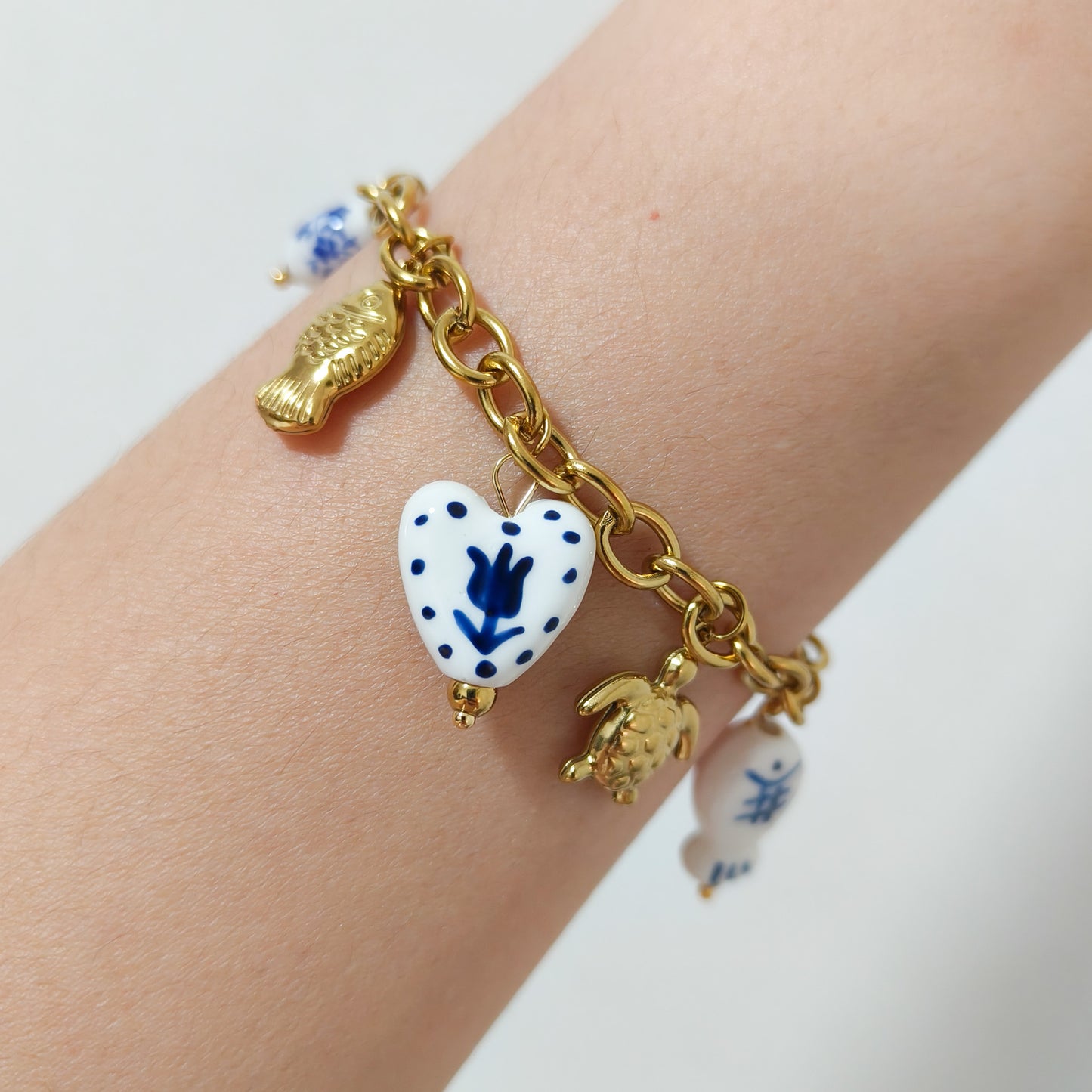 Look Porcelana Blue ( pendientes+ pulsera) ( corazón, tulipan, mariposa)