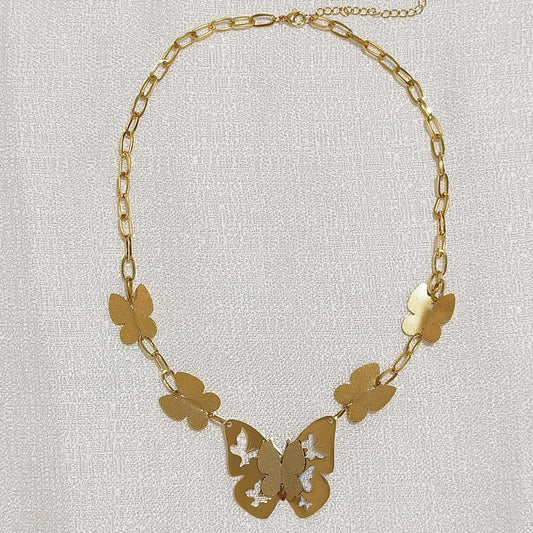 Collar Vuelo de Mariposas dorado