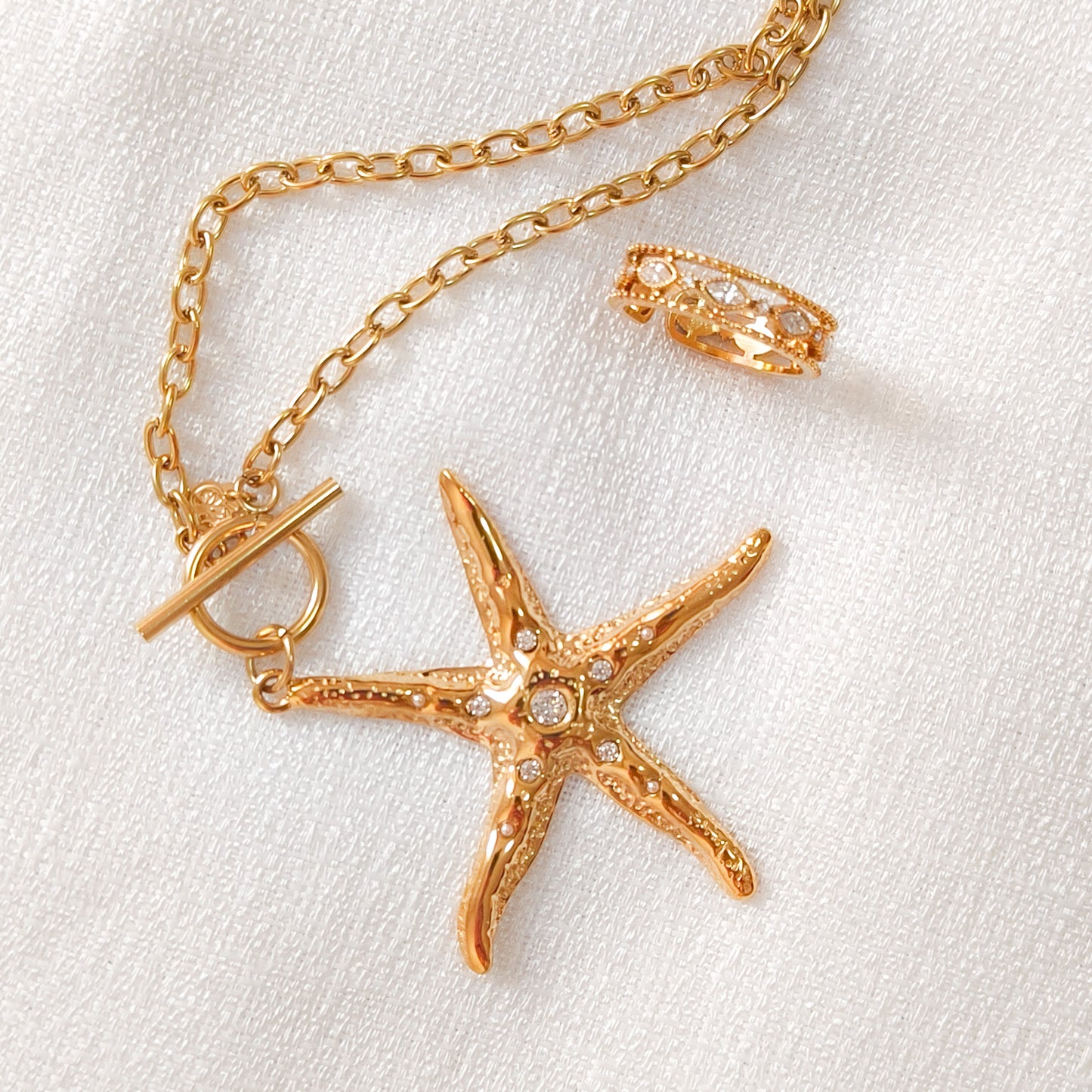 Look Estrella Capri Acero Dorado Brillo ( collar + anillo ajustable)