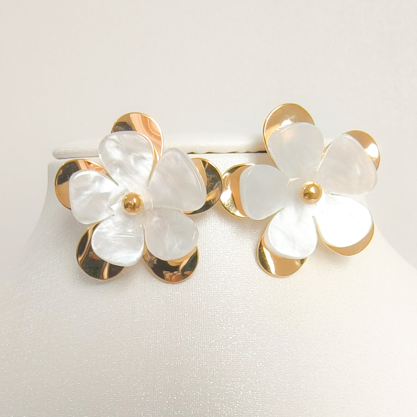 Pendientes Flores Positano de Acero Dorado ( 5 colores)
