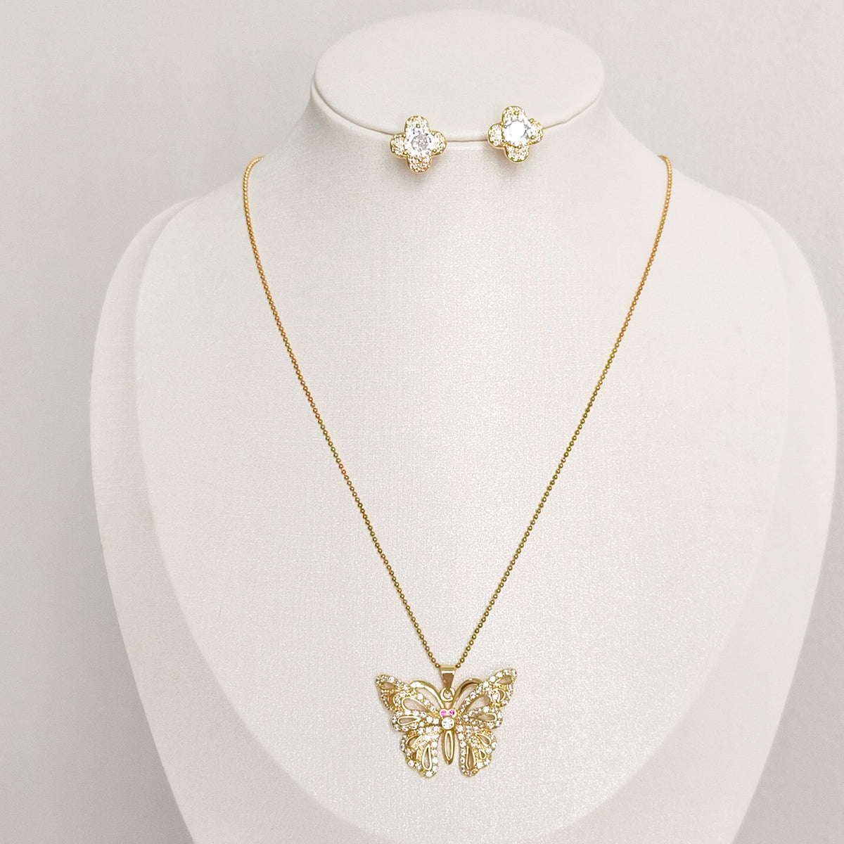 Look Trébol Diamante de París ( pendiente y anillo ajustable)