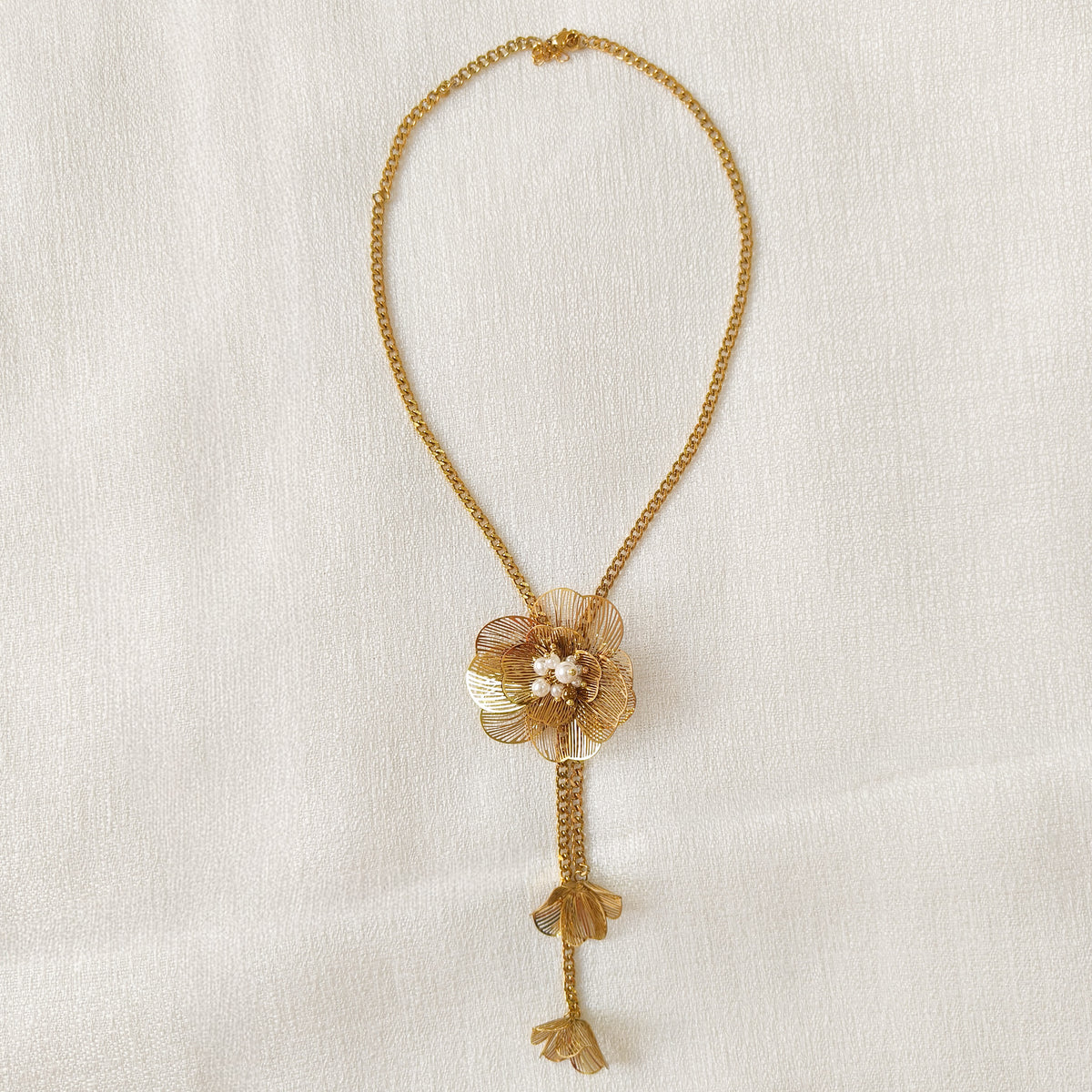 Collar Acero Flor Dorada de Florencia
