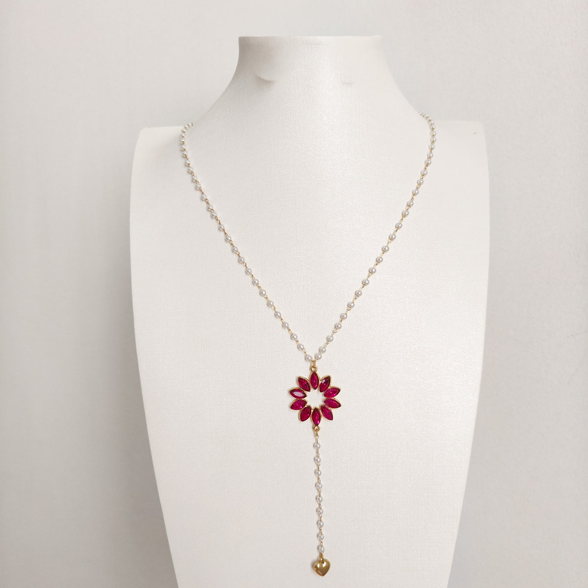 Collar Acero Margarita de París con bolita blanca ( 3 colores)